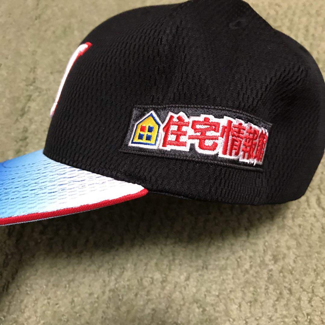 千葉ロッテマリーンズ 荻野 貴司 選手 支給品 直筆サイン入り帽子 千葉ロッテマリーンズ 荻野 貴司 選手 支給品 直筆サイン入り帽子