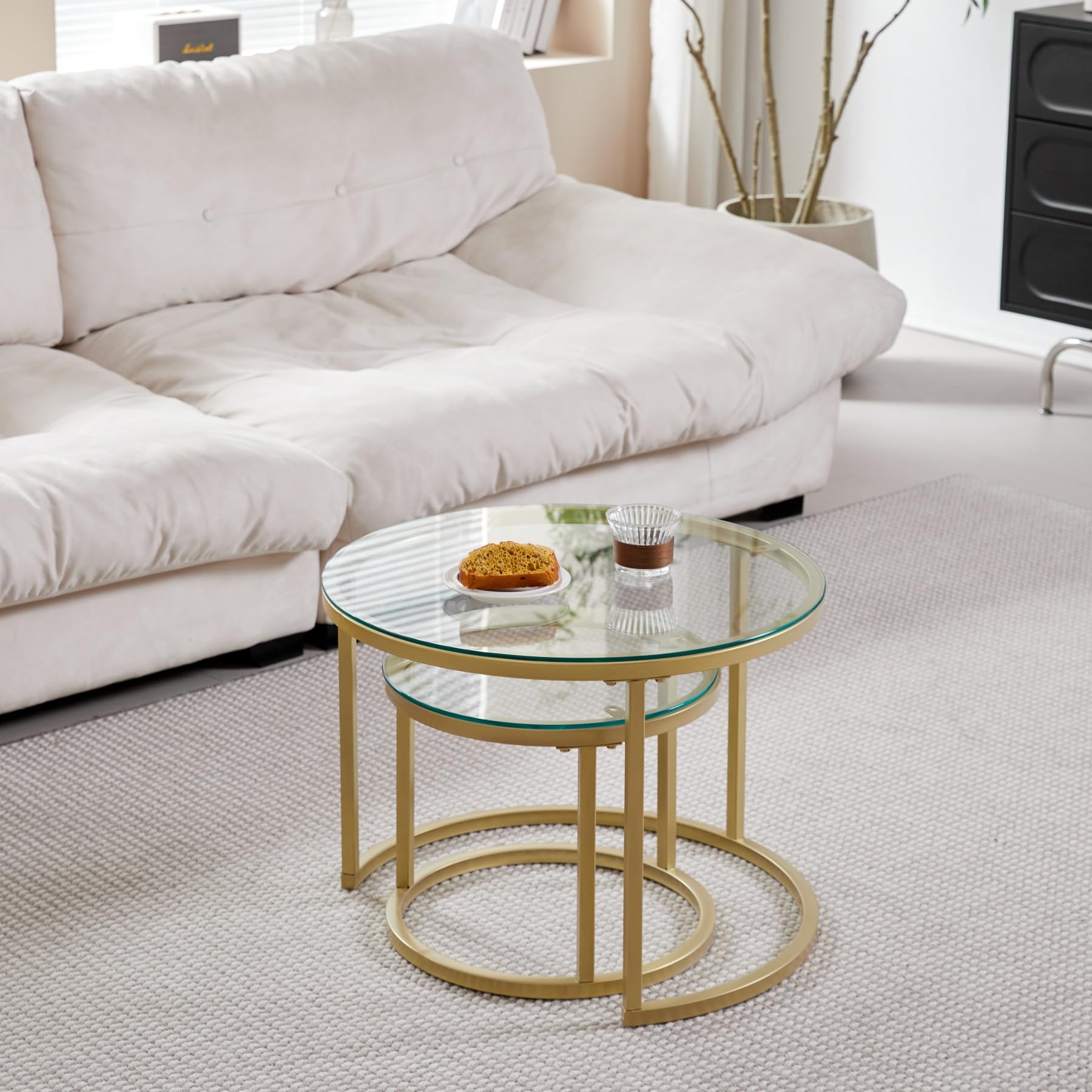 GrandCA HOME Set di 2 tavolini impilabili, tavolini rotondi, in vetro temperato, gambe in metallo dorato, adatto per soggiorno, sala da pranzo, caffè (diametro 60 x 45 cm, diametro 40 x 35 cm)