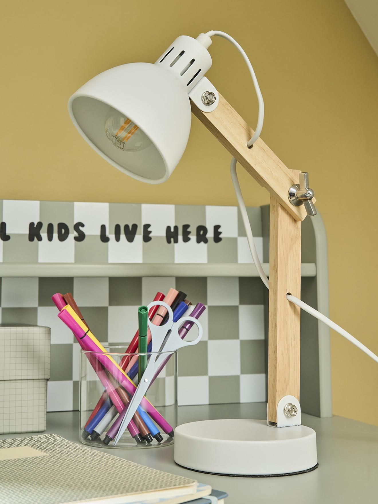 VERTBAUDET Lampe à poser articulée en bois et métal blanc TU