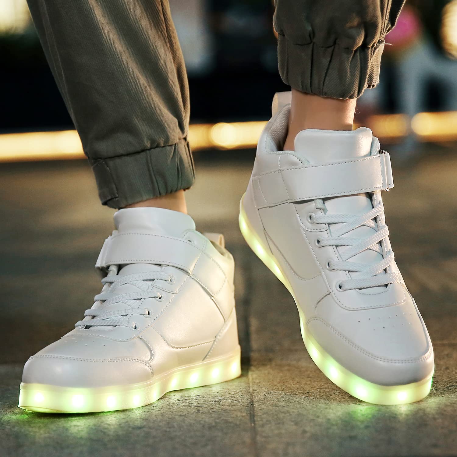 JEVRITE Unisex-Sneaker mit LED-Beleuchtung, hohe Oberseite, USB-Aufladung für Damen und Herren, Paar-Schuhe