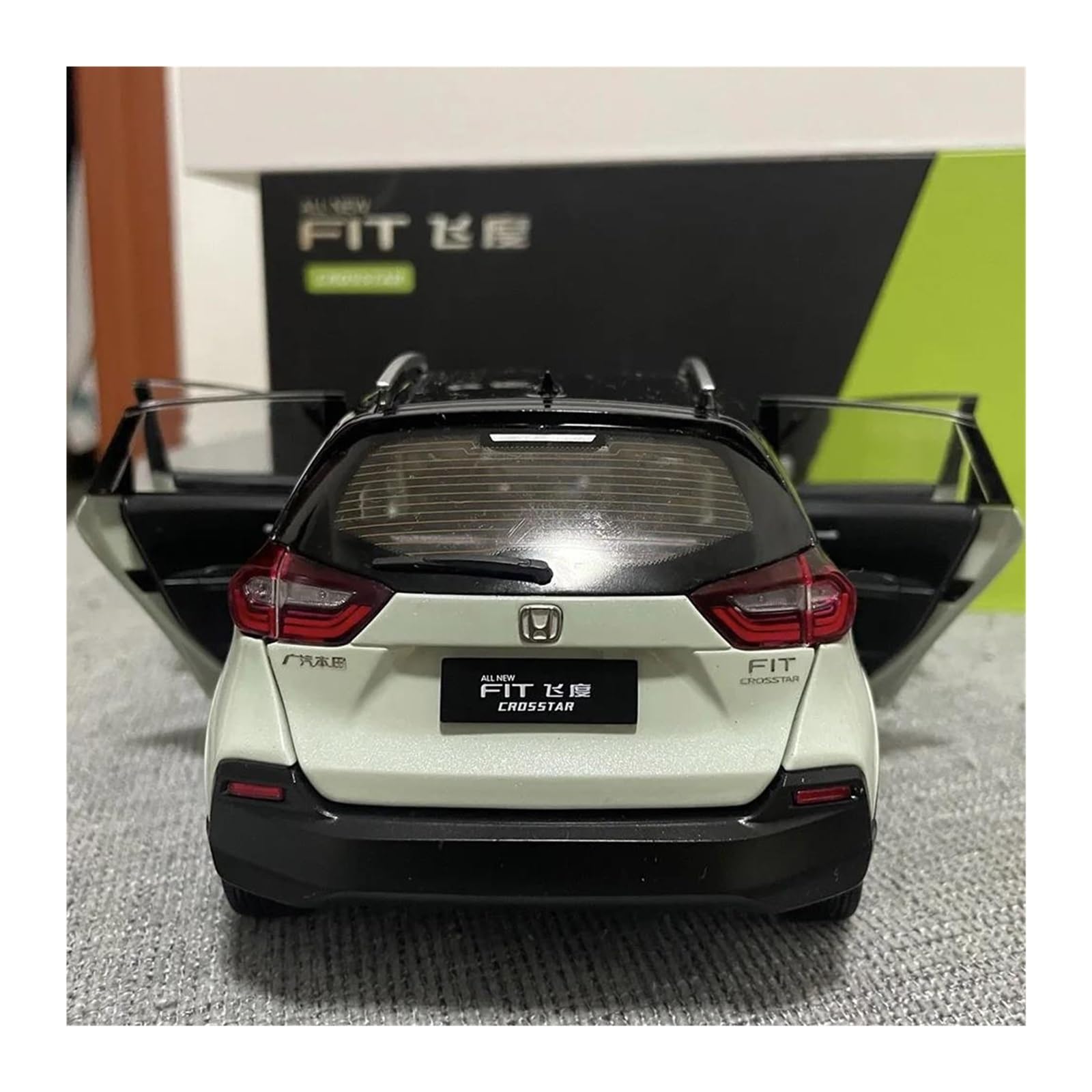 Metallo Scala Replica 1 18 Per Honda All New Fit Crosstar 2021 Modello di auto statica in lega pressofusa collezione decorazioni per la casa Hobby Veicoli Giochi Set