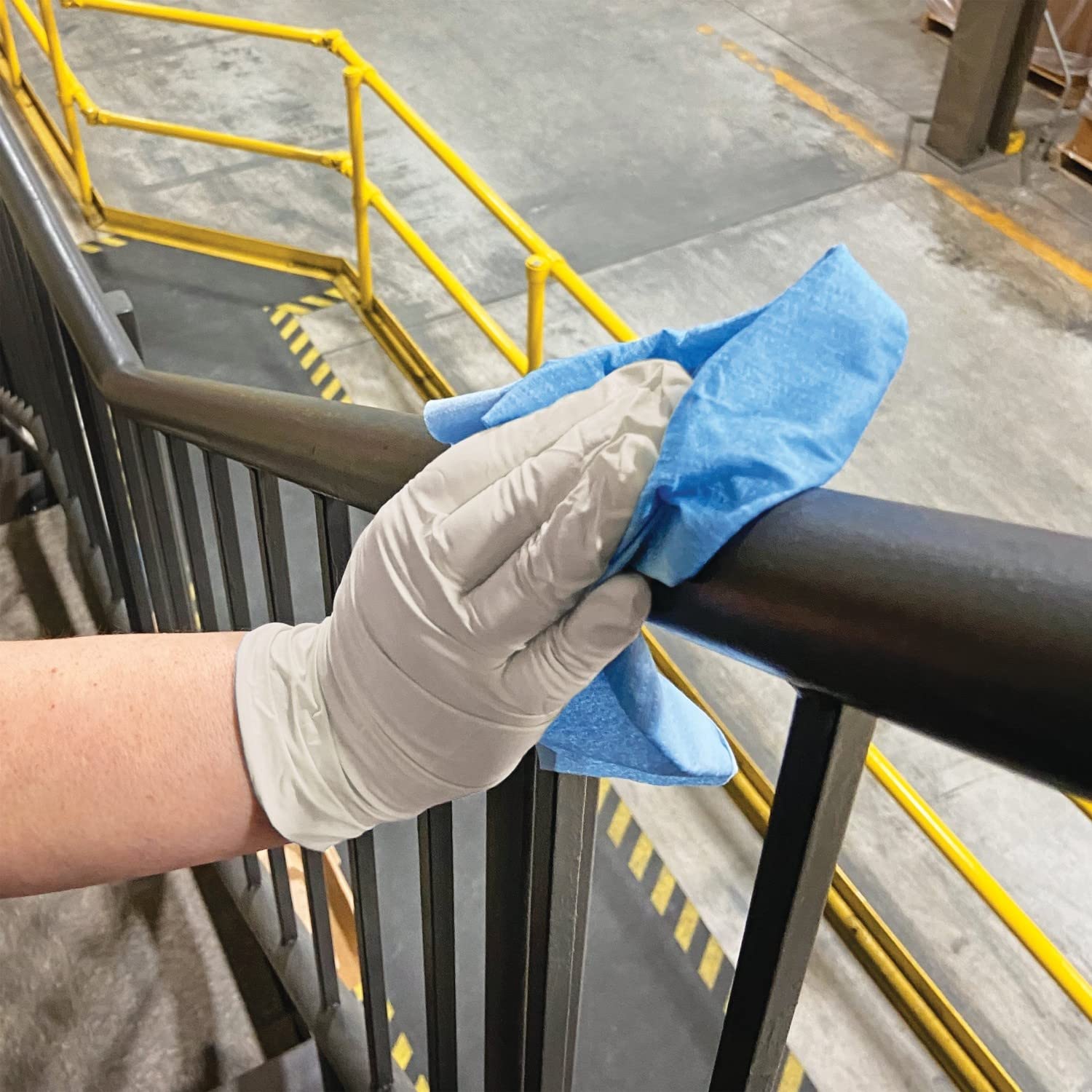 PIG PR70 Maintenance Wipers by | Heavy-Duty | 12" x 13" 1,000 Wipes (20 Packs of 50) | Wipers | Wipes | WIP304