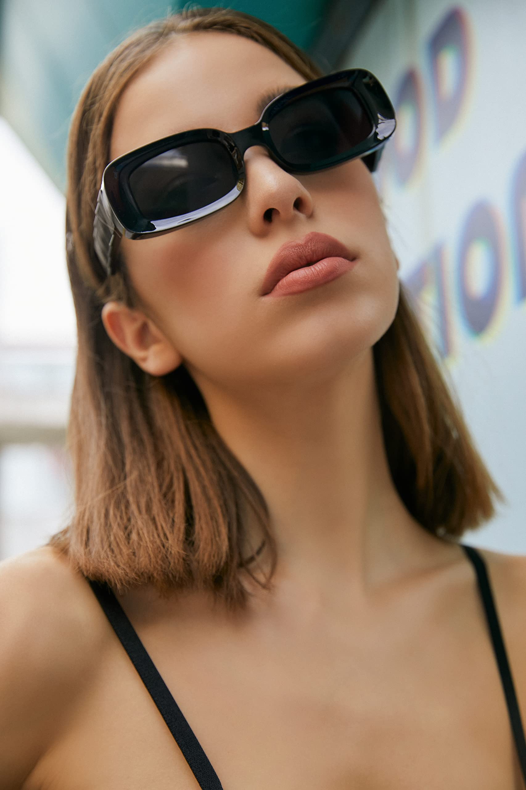 FEISEDY Retro Thick Rectangle Sunglasses Retro 90s Small Chunky Square Women Men B2307