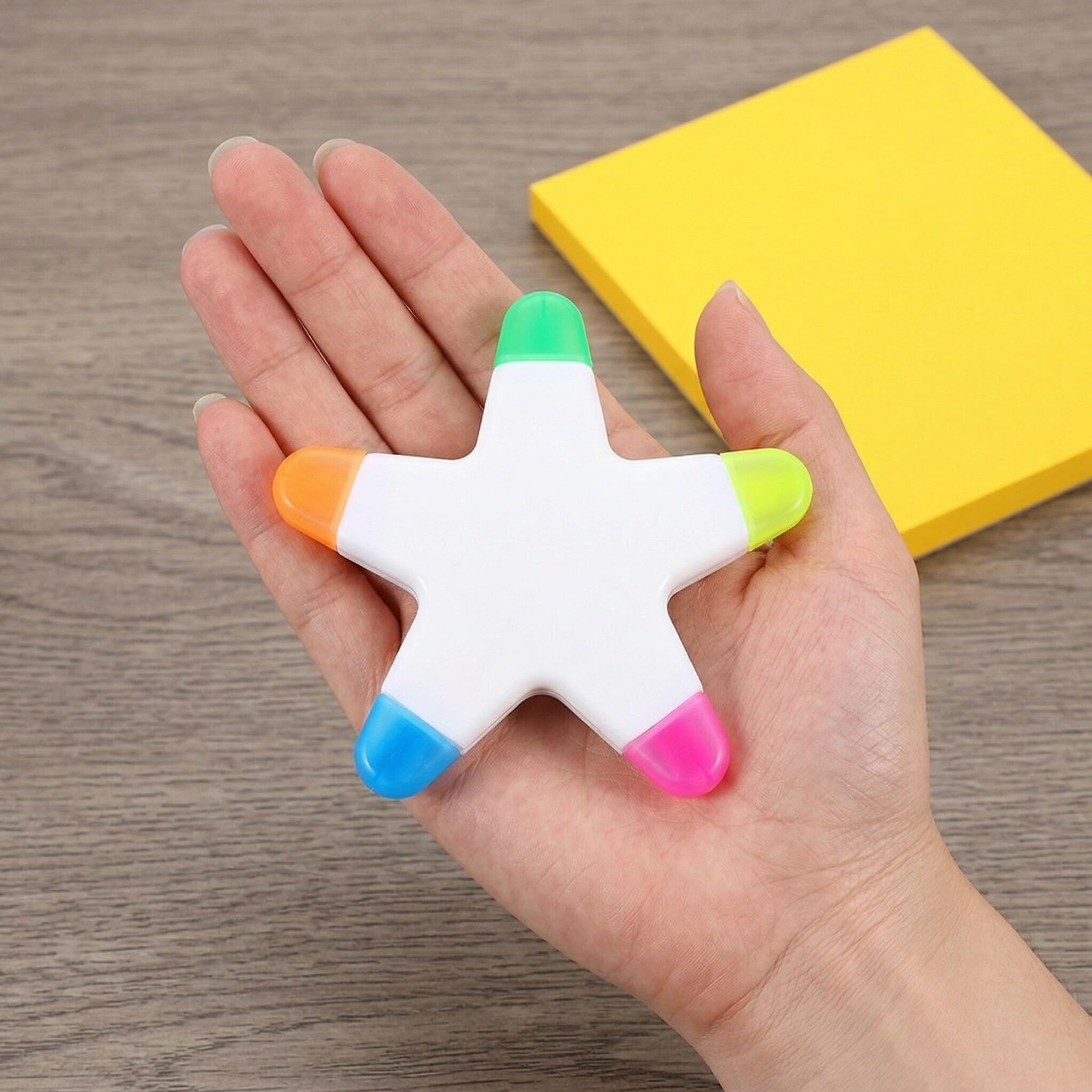 SHINEOFI 6 Pezzi Evidenziatori a Forma di Stella Colorati per Scuola e Ufficio, Pennarelli Fluorescenti Compatti in Plastica senza Sbavature, Stile Creativo e Giocoso