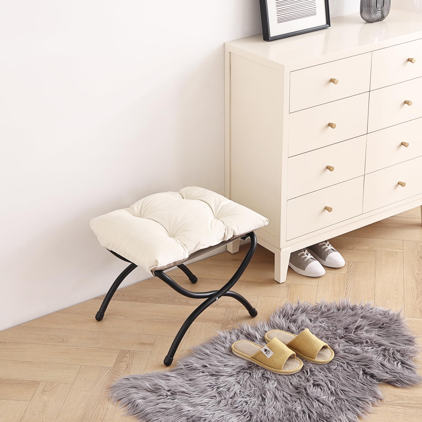 LITA Folding Upholstered Footrest Stool, Modern Small Portable Accent Ottoman with Detachable Thick Cotton Cushion Padded Sofa Stool with Metal Frame for Lazy Chair, Living Room & Bedroom, Beige