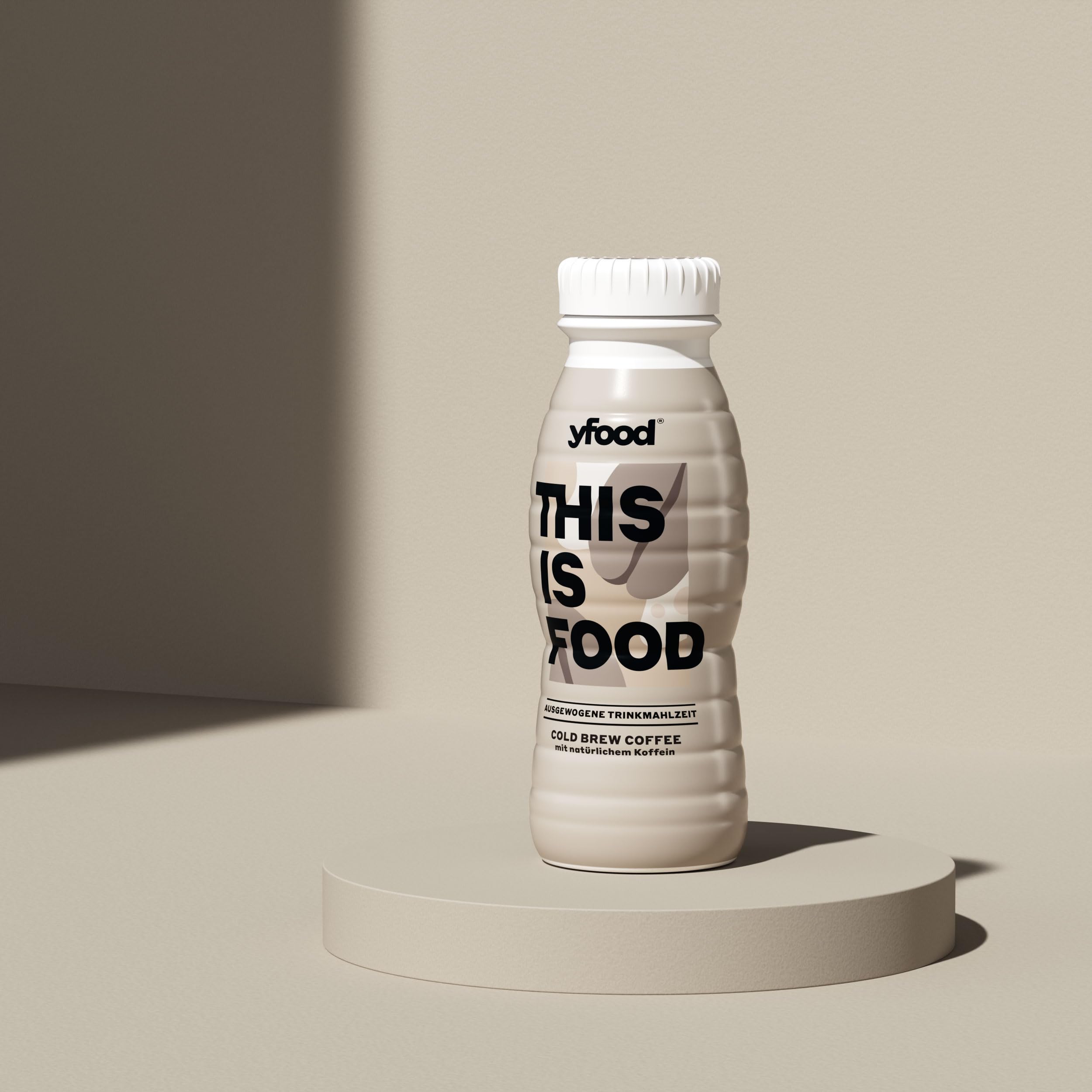 yfood Trinkmahlzeit Cold Brew Coffee - 16 x 300 ml für unterwegs & stressige Tage, vollwertig & ready-to-drink mit 30 g Protein, 26 Vitaminen und Mineralstoffen - inkl. 4,00 € Pfand
