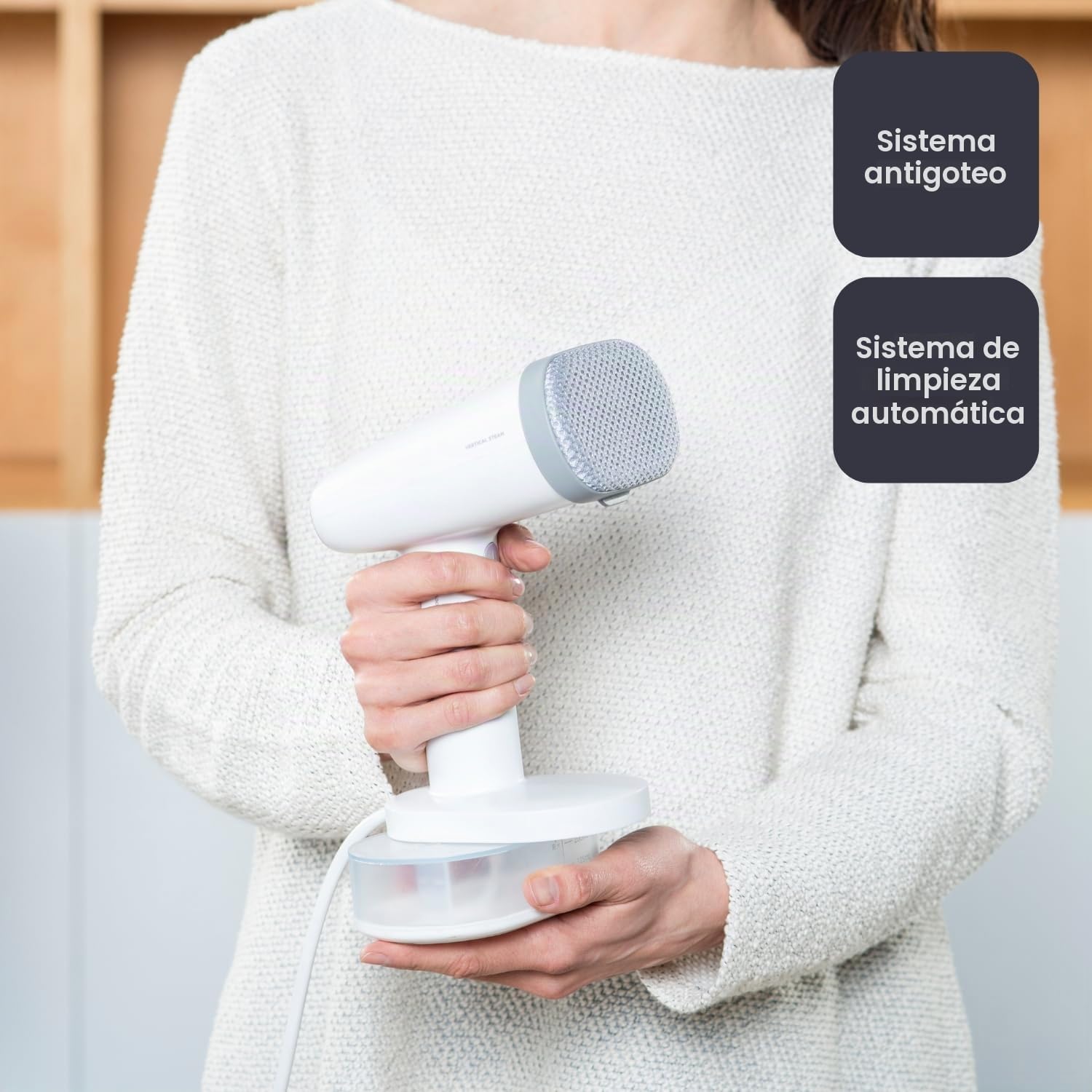 Black+Decker - Plancha vertical BXGS1600E | 1600W | Vapor 25g/min | Depósito 250ml | Suela cerámica | Autolimpieza | Led | Antigoteo | Bloqueo vapor | Blanco