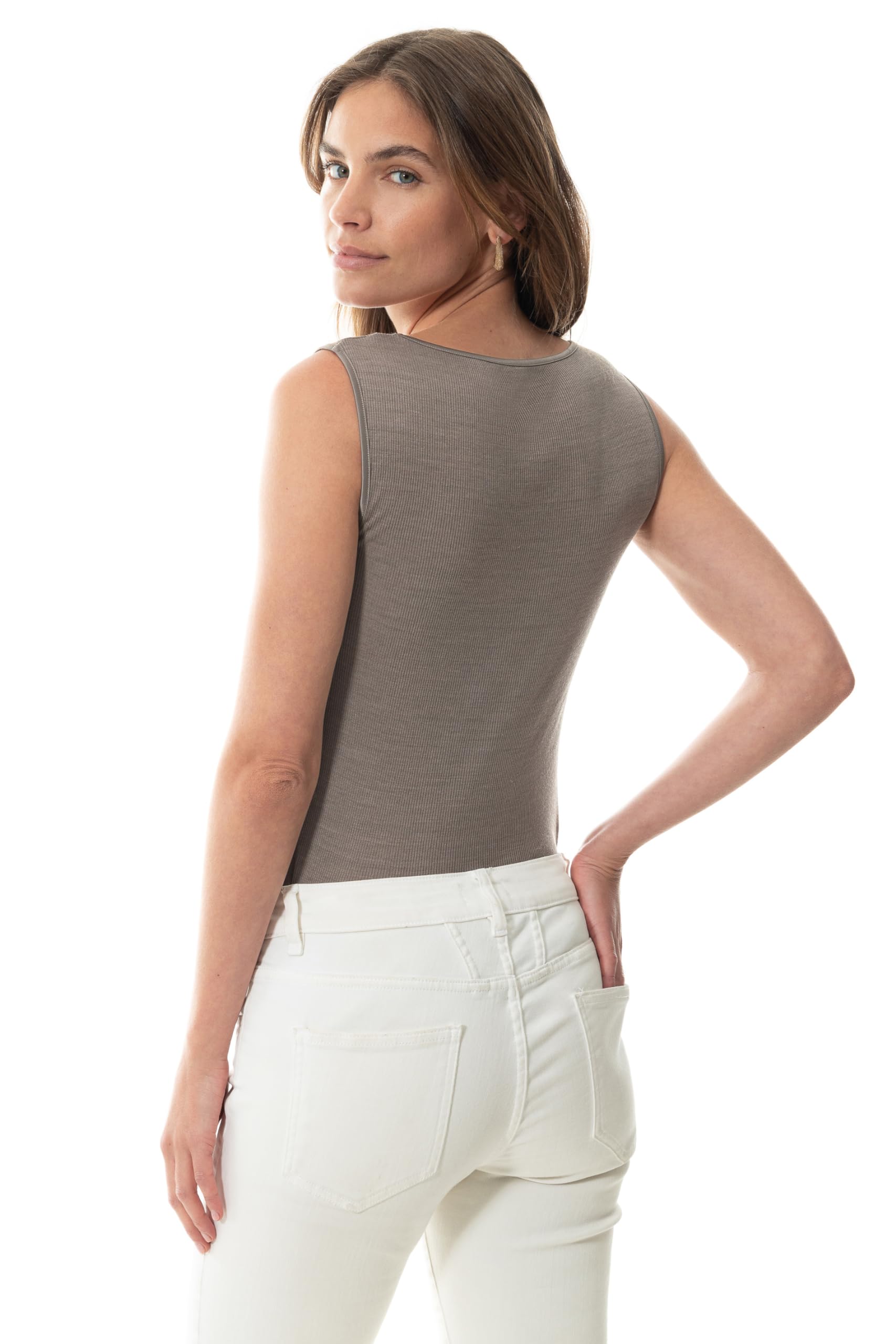 Mey Damen Top - Als Top- oder Unterhemd mit Rundhalsausschnitt und floraler Spitzenverzierung am Dekolleté - Serie Wool Love - 65013