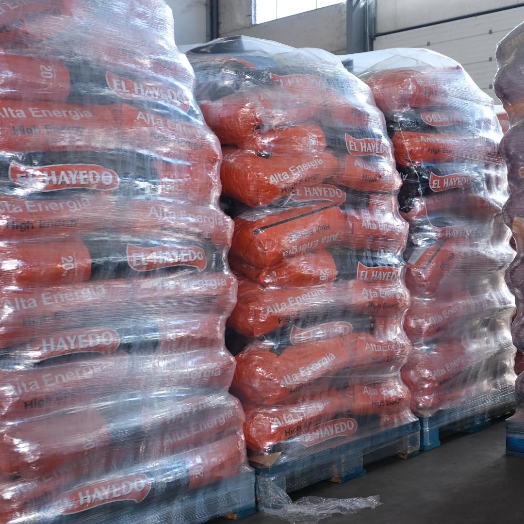 EL HAYEDO Pienso para Perros con Buey, Pollo y Arroz Alta Energía con Vitaminas - 20 Kg