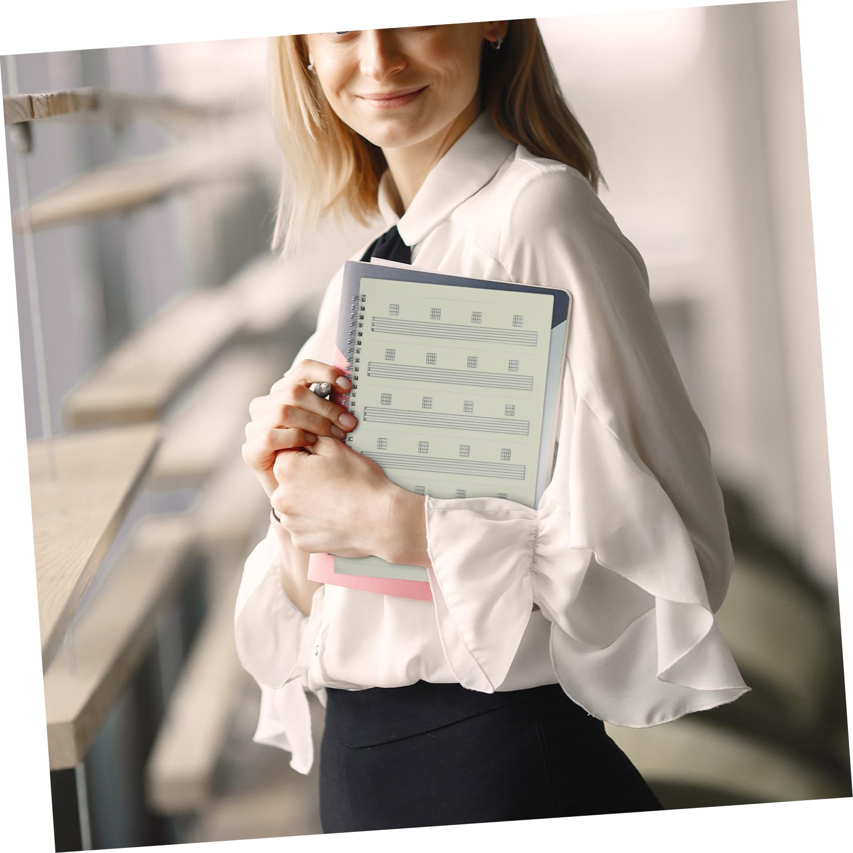 Mikinona Cuaderno Tablatura Guitarra A4 Diseño en Espiral, Resistente al Agua y Ligero, Adecuado para Principiantes Llevar en Bolsa de Guitarra al Aire Libre