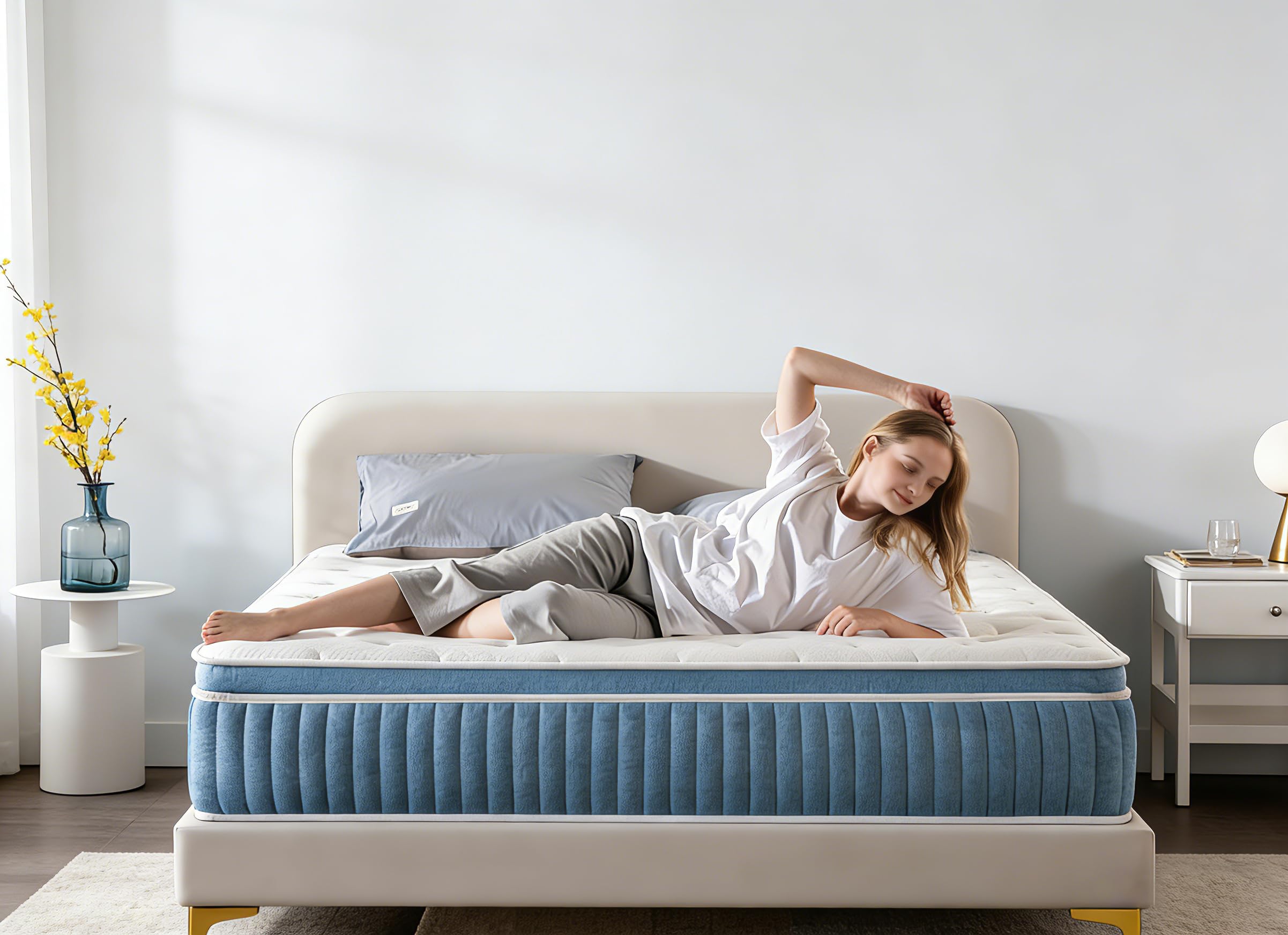 Lumivix Queen Mattress - 12 inch Hybrid Mattress Queen Size in a Box, Memory Foam Mattress with Pocket Springs, Medium Firm, Pressure Relief & Motion Isolation, CertiPUR US Certified, 100 Nights Trial in use