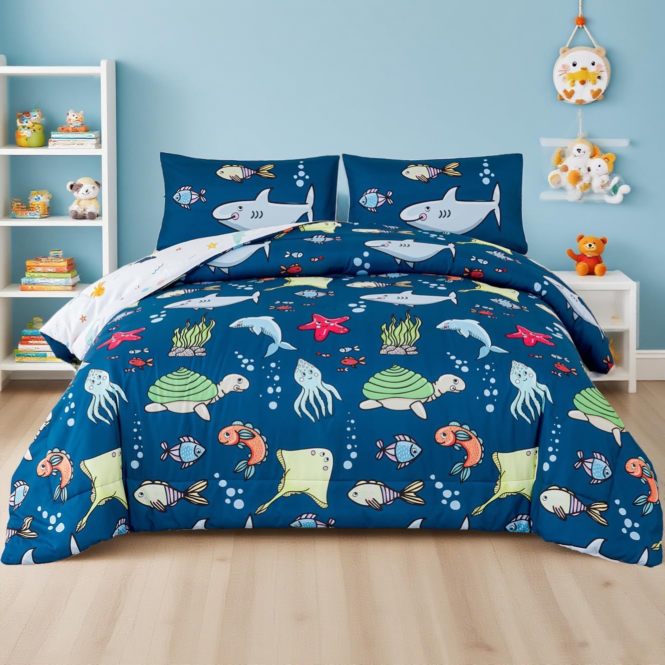 WINLIFE Kids Comforter Set for Boys Twin Size Ocean Themed Bedding Set Sea Creature Shark Printed Soft Lightweight Reversible Teen Boy Comforter Sets (3-Pieces, Navy Blue)