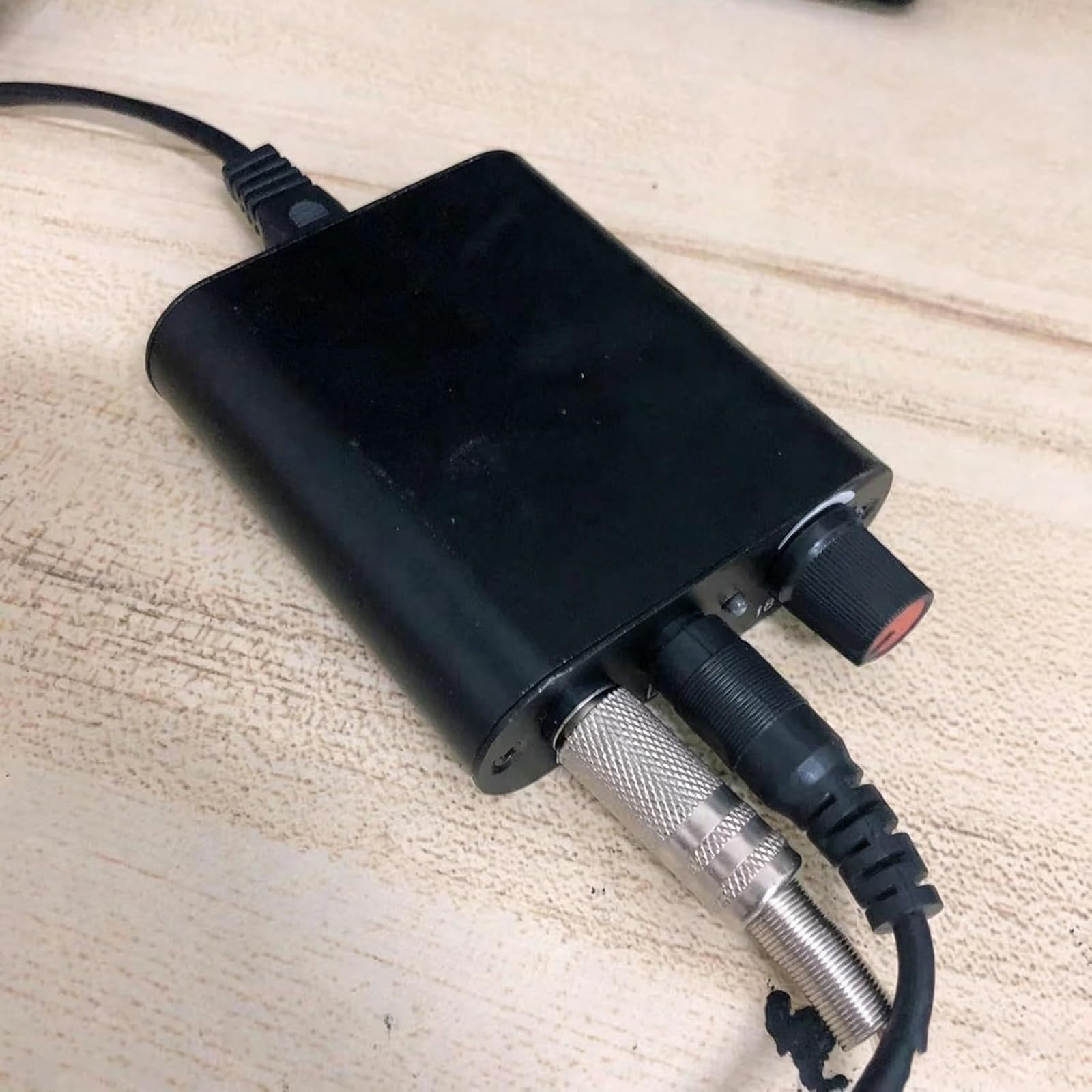 Elektryczna maszyna do haftu igłowego, maszyna do tworzenia wzorów sukni ślubnych z regulacją prędkości pokrętłem, przenośna do haftu krzyżykowego kreatywnego tworzenia wzorów