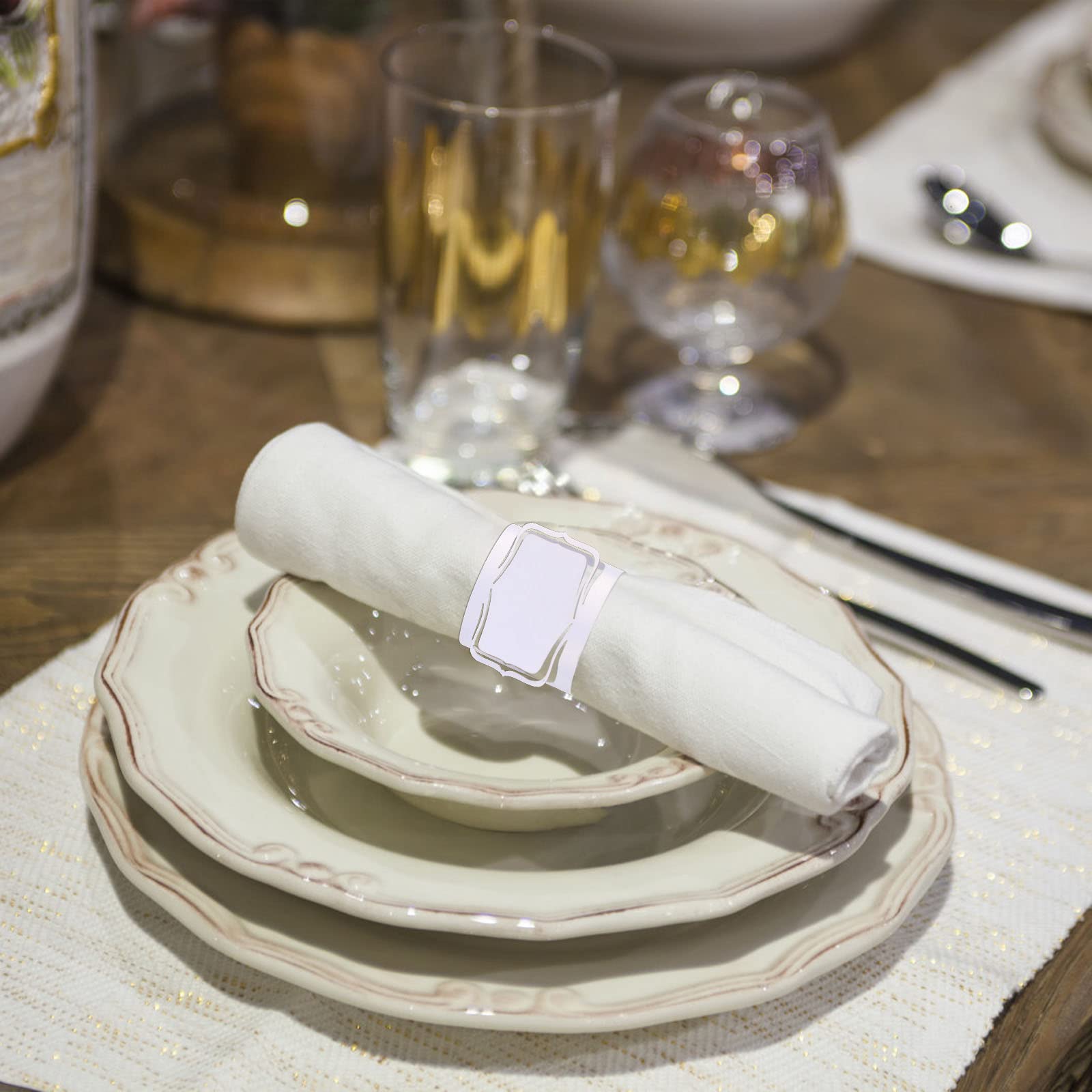 Lot De 50 Ronds De Serviette Réfléchissants Dorés URROMA - Motif Flocon De Neige Pour Décoration De Table De Noël, Thanksgiving Ou Dîner Festif