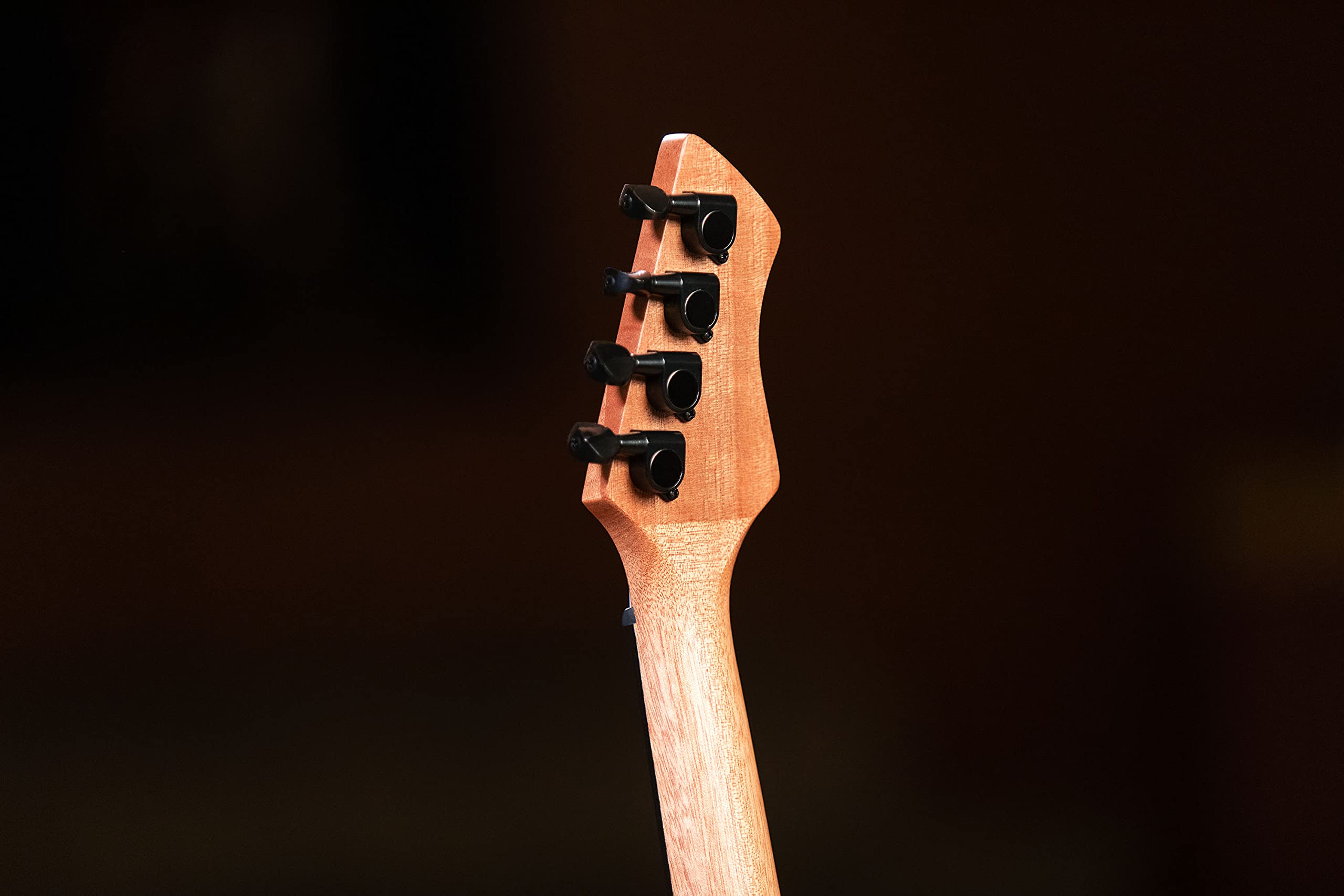 Ortega Guitars Ukulele Concerto Acustico – Horizon Series – Mogano, Natural (RUHZ-MM)