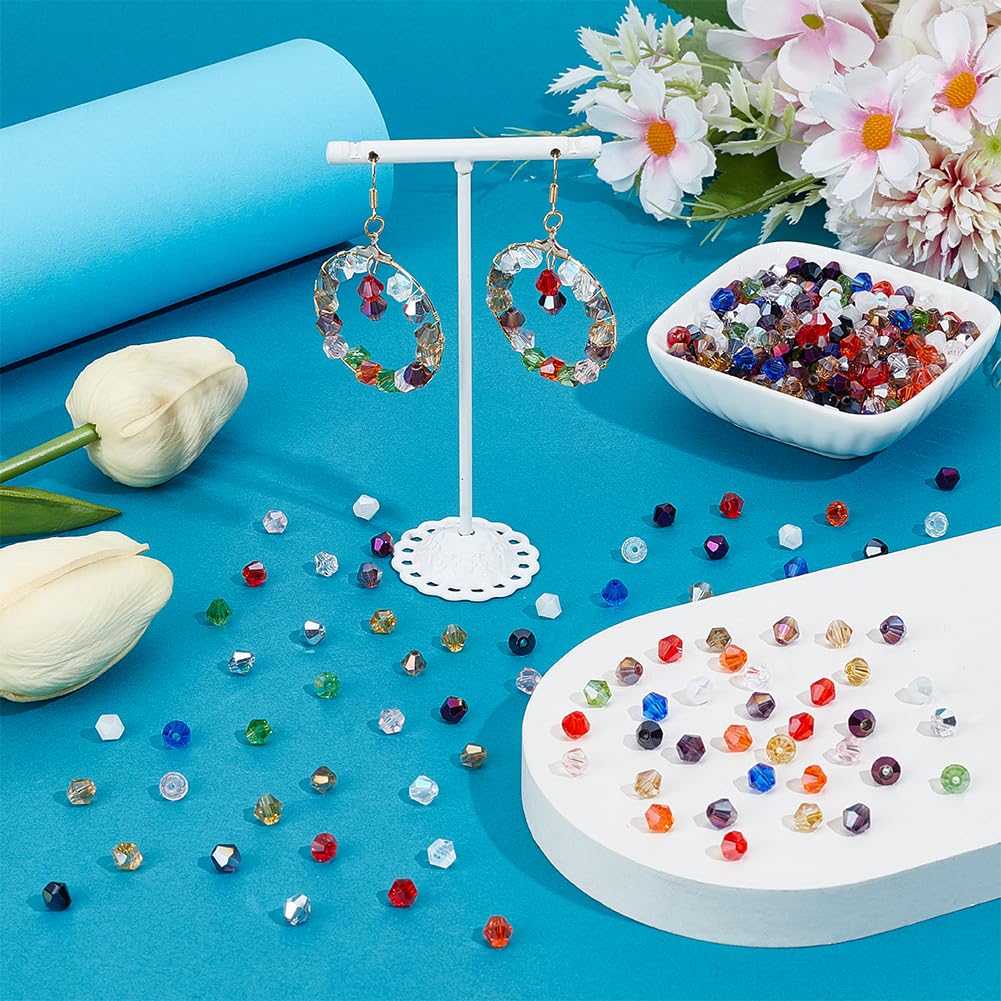 PandaHall 7896pcs Sfaccettato Bicono Perline di Cristallo 4mm 24 Colori Acrilico Trasparente Artigianato Colorate Distanziatore Fascino per Fai Collana Braccialetto Gioielli