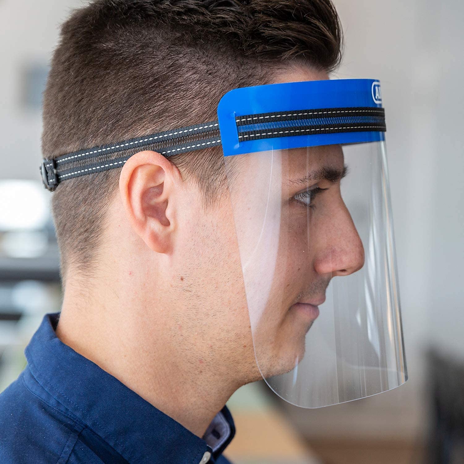 ABUS Face Guard - Protector facial con visera ancha de cristal acrílico, certificado EN 166, lavable, apto para personas con gafas, juego de 100 unidades, color azul, talla única