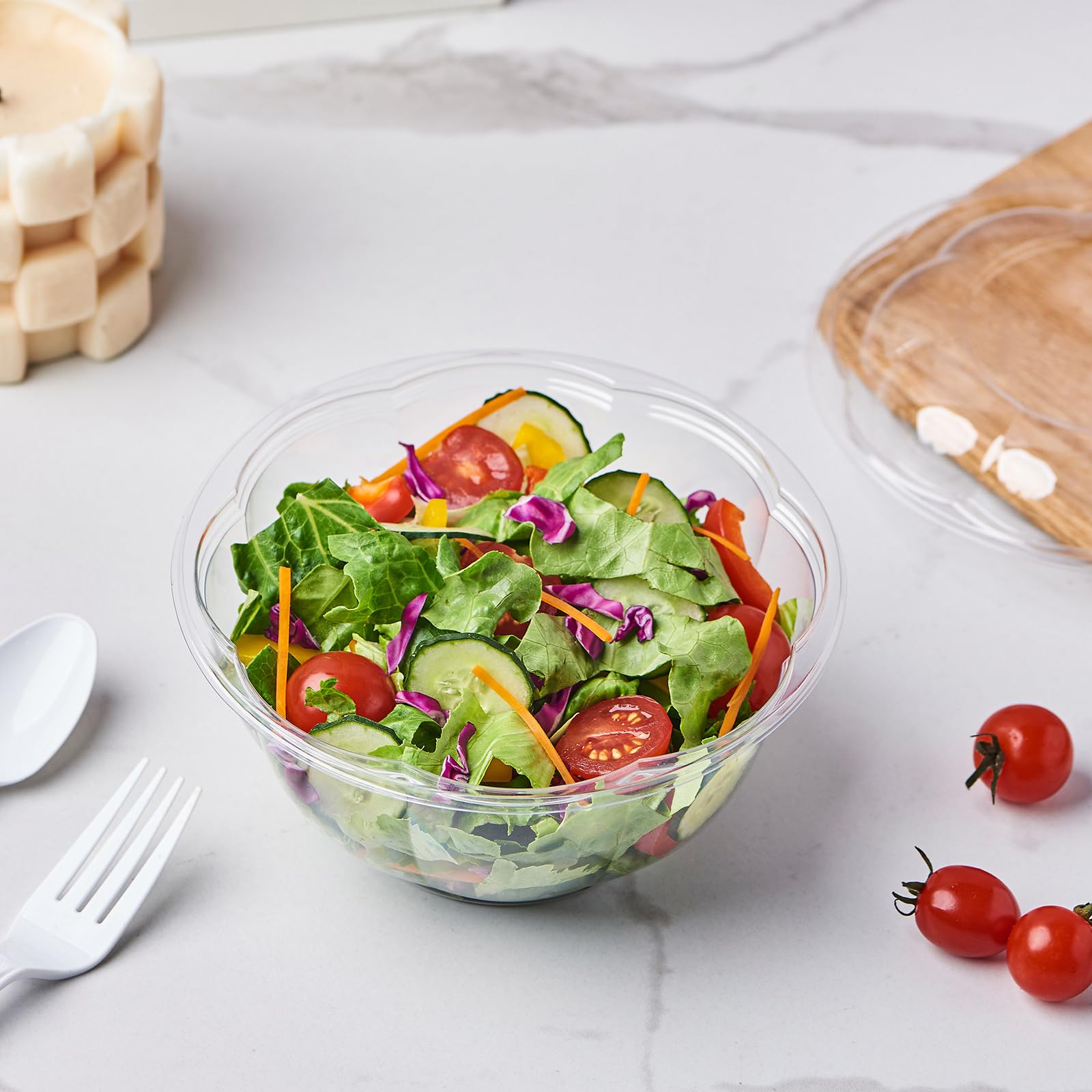 Jaluxing Juego de 150 cuencos de ensalada de plástico transparente de 32 onzas con tapas herméticas, desechables para llevar, recipientes para mezclar para frutas, quinua, almuerzo y preparación de