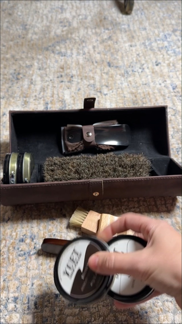 Yuet Kit Shoe Polish YUET Kit Cleaning Shine Care Barrel Set For Brown Black ...