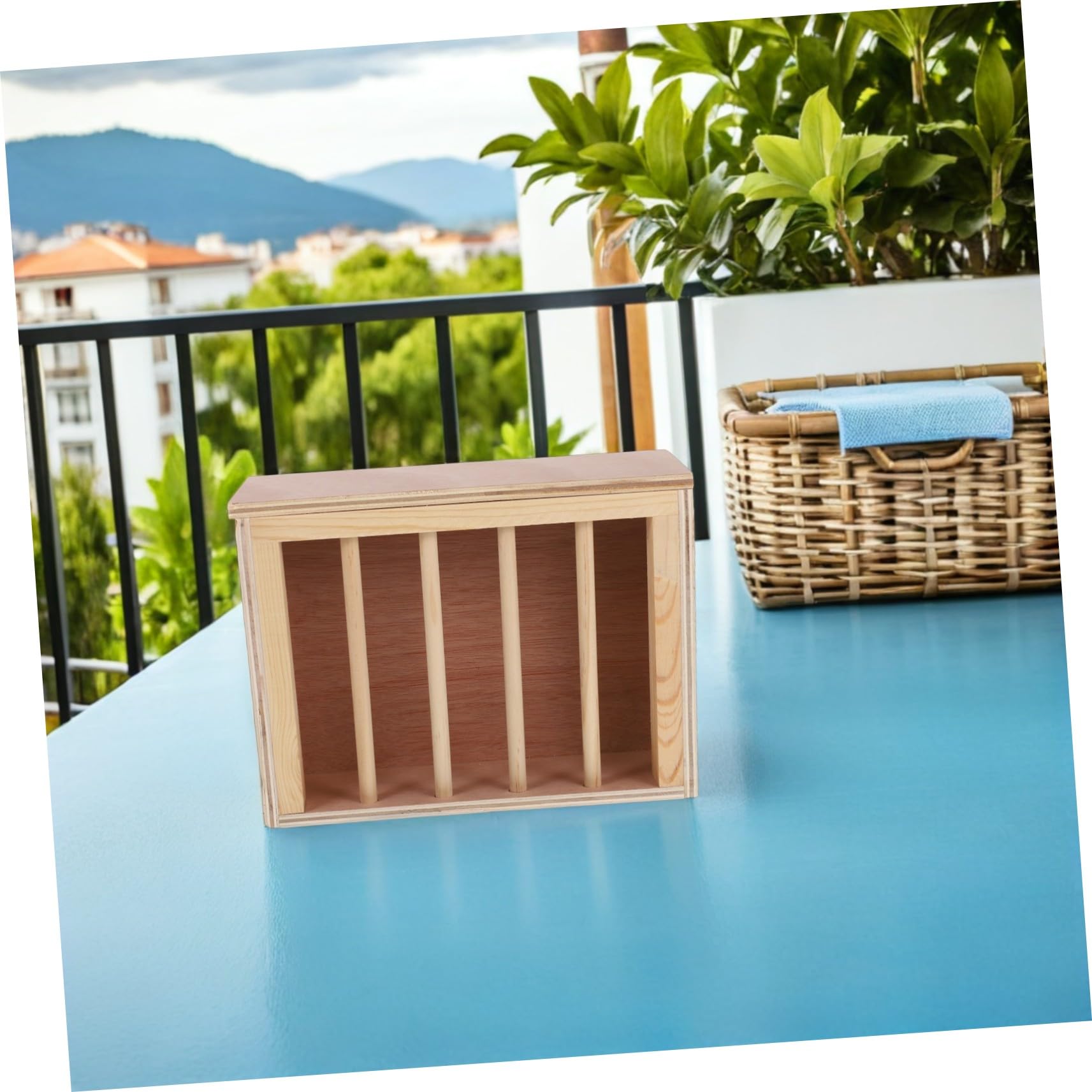 Wandmontierter Heuraufe für Kleintiere mit Offenem Design