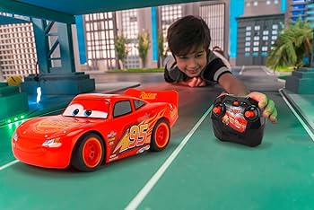 カーズ3 / クロスロード 2017 USAディズニーストア限定 RC リモートコントロール ライトニング・マックィーン Lightning McQueen Remote Control 71tweQNvEaL.jpg_BO30,255,255,