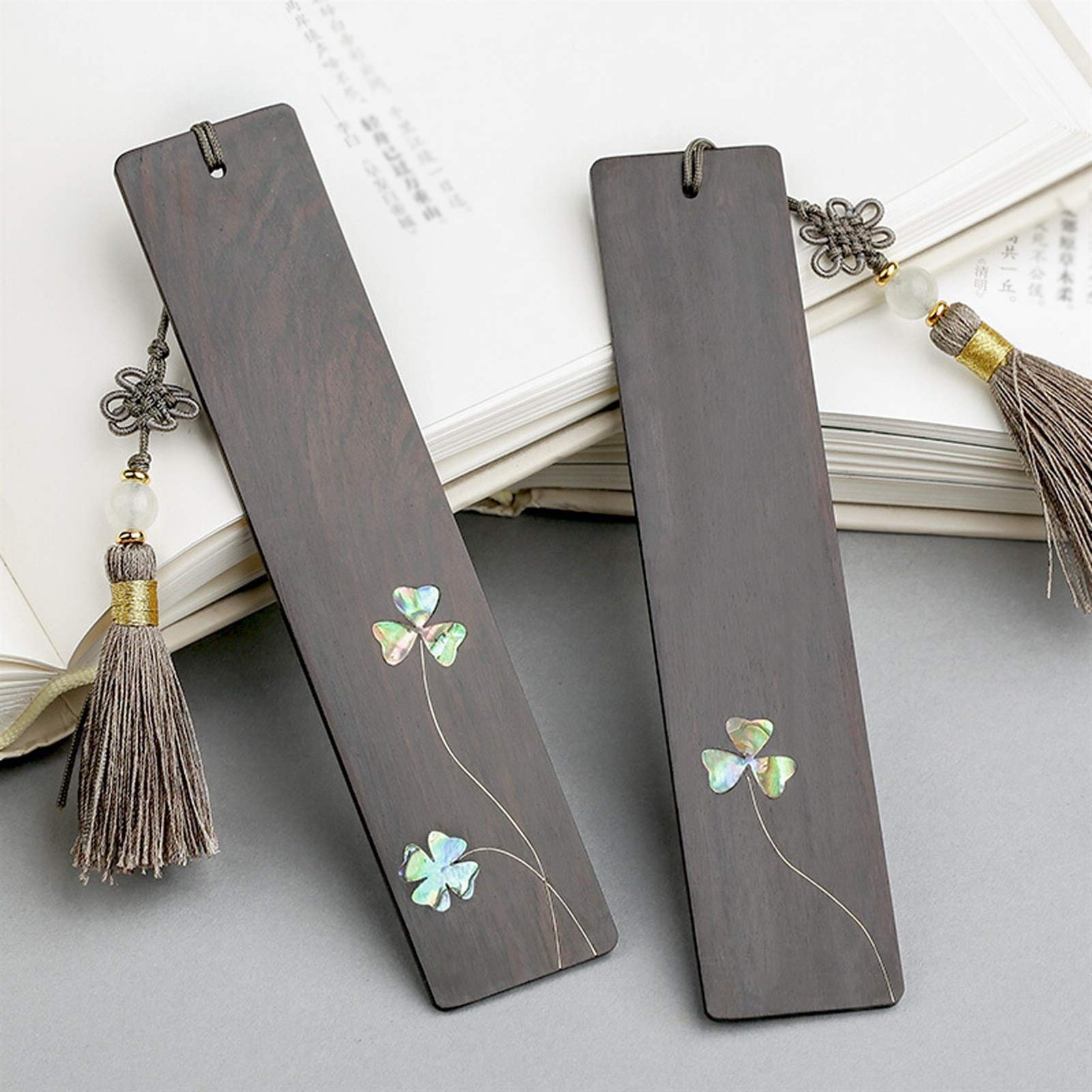 Śliczne Zakładki Bookmark Handmade Natural Wood Bookmarks Drewniane zakładki z pięknymi frędzlami to wyjątkowy prezent dla nauczycieli uczniów mężczyzn i kobiet Wyjątkowe Prezenty