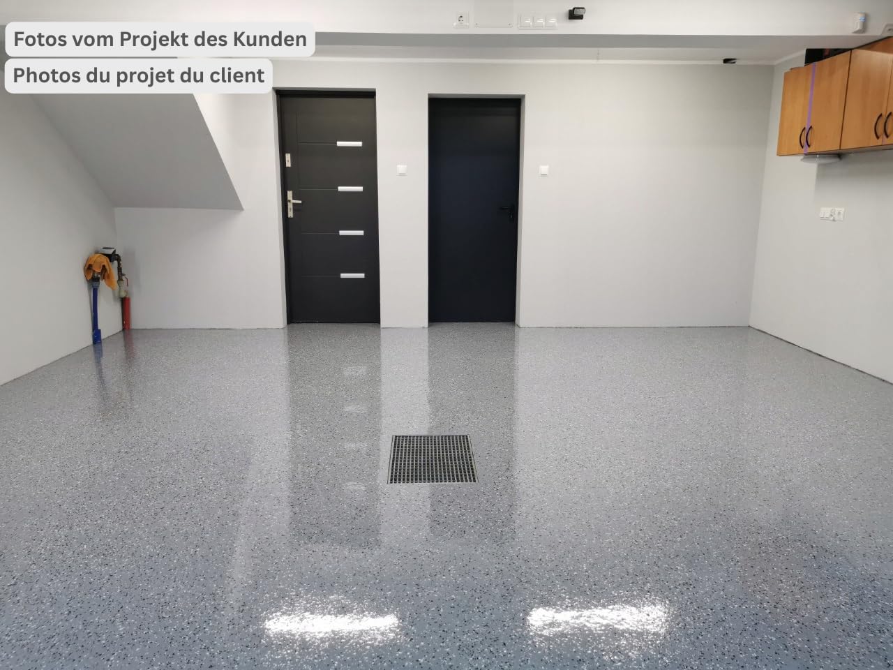 2K Epoxidharz Set für 38 m² mit Top Coat Versiegelung | RAL 7030 – Steingrau, 17,1 KG | Epoxidharzboden für Garage, Keller | Rutschfest, Chemikalienbeständig | SwissTech