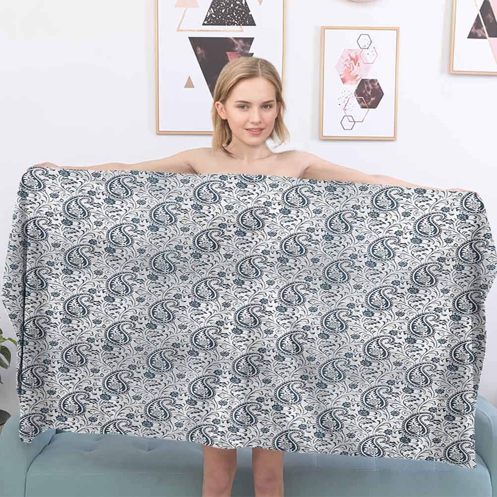 Family Bath Towel Paisley,Botanic Ivy Backgrounded Design with Flowers and Leaves in The