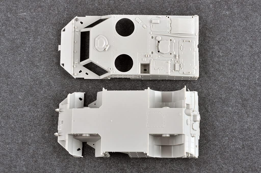 Amazon.com: Trumpeter 1:72 - German Fennek LGS - Dutch Version