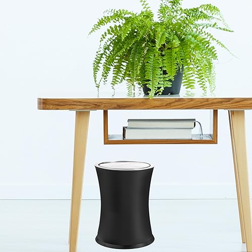 Miniatura 6 de Bennett Swivel-A-Lid - Cubo de basura pequeño de metal, atractivo diseño central de metal, decoración moderna para el hogar, forma redonda (negro)