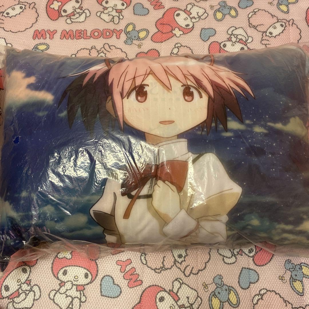 Amazon.co.jp: 暁美ほむら 鹿目まどか まどマギ 枕 クッション 魔法  
