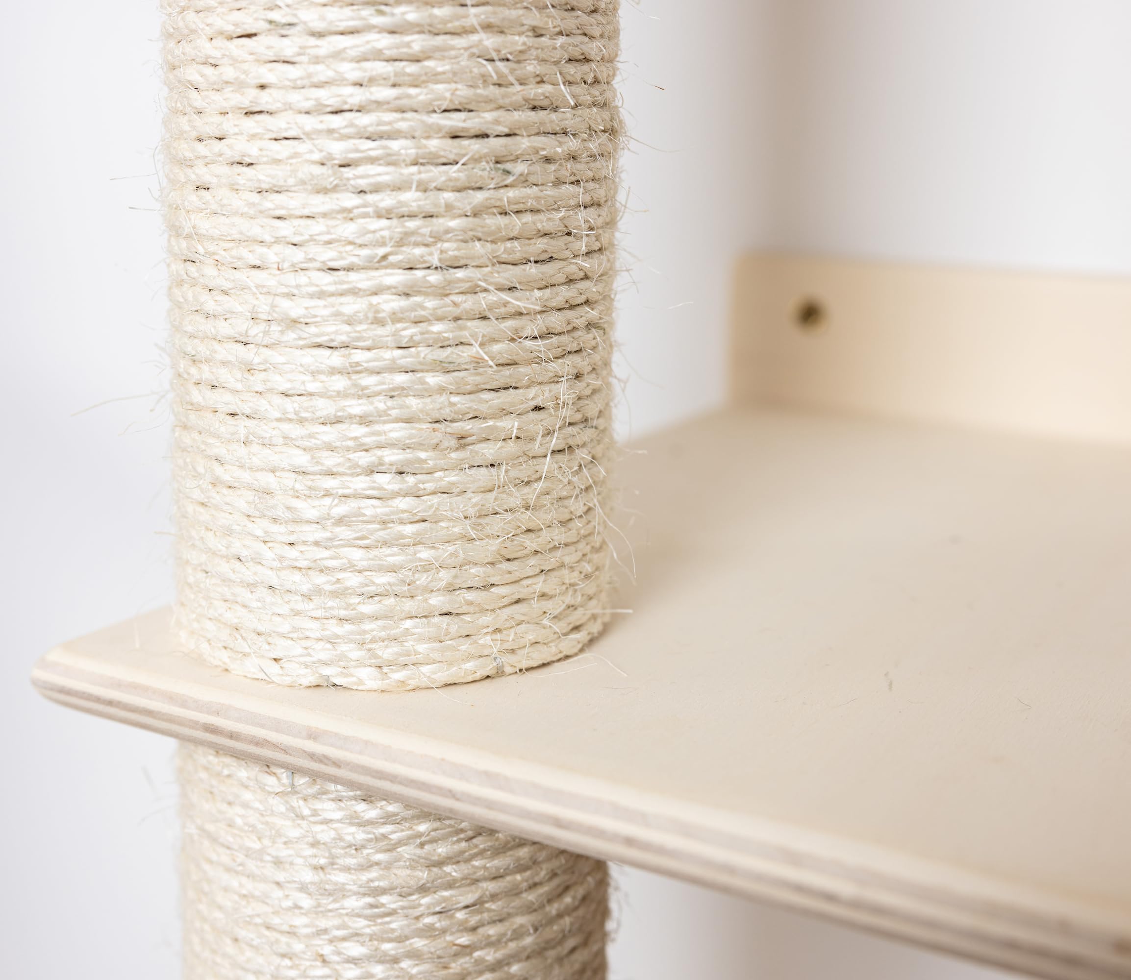 Albero Tiragraffi per Gatti in Legno D'abete PEFC Fatto a Mano, con Ampie Mensole per Gatti, Tiragraffi Verticale in Corda Sisal per Arrampicare, Graffiare, Giocare, Fino a 20kg, Percorsopergatti