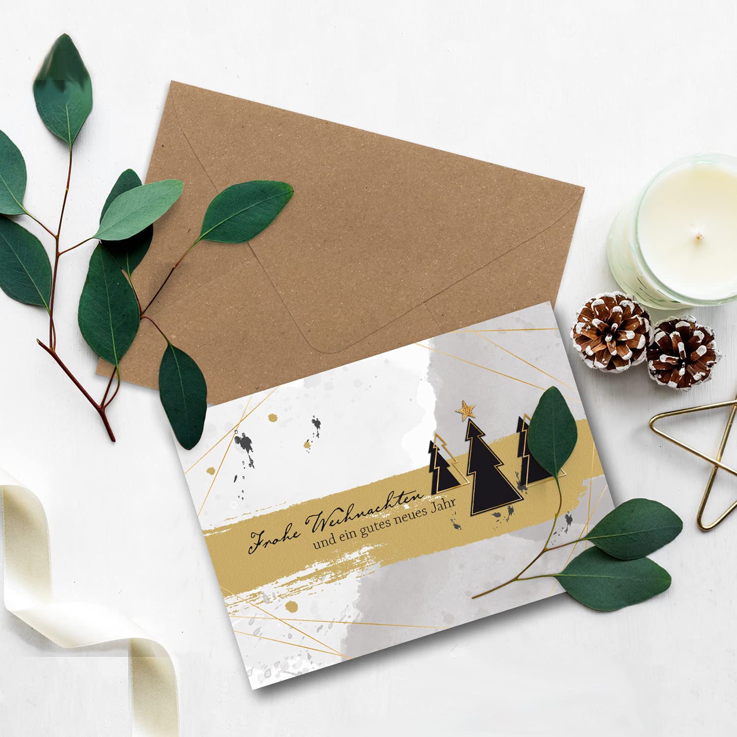 NEUSER PAPIER Juego de 200 tarjetas de Navidad DIN A6 en gris con árboles de Navidad y texto, tarjetas plegables con sobres DIN C6, papel de estraza marrón arena con adhesivo húmedo, saludos