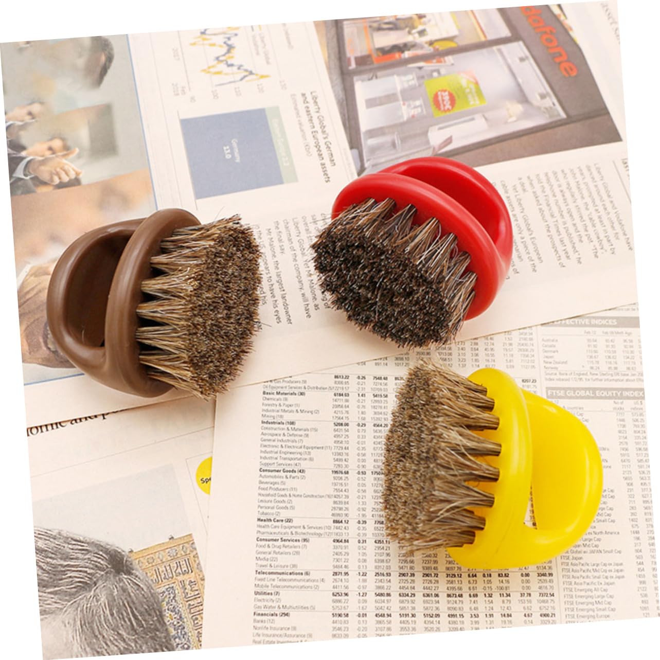 Beaupretty 8pièces Brosse à Barbe Plastique Avec Poignée Brosse à Cheveux Frisés Et Peigne Aléatoires