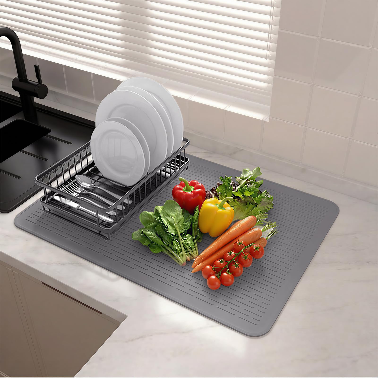 BLESWIN Tappetino Scolapiatti Extra Large in Silicone, 50 X 70 cm, Antiscivolo, Resistente al Calore E Facile da Pulire, Adatto per Piani di Lavoro, Lavelli E Frigoriferi (Grigio)