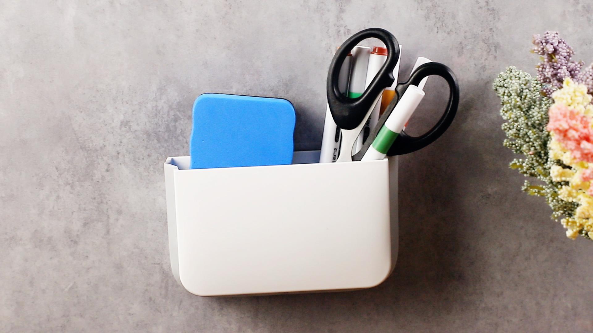 Lvjkes Lot De 2 Porte-stylos Magnétiques Pliables - Avec 2 éponges Effaçables - Idéal Pour Marqueurs, Règles - Fixation Magnétique Ou Adhésive - Blanc