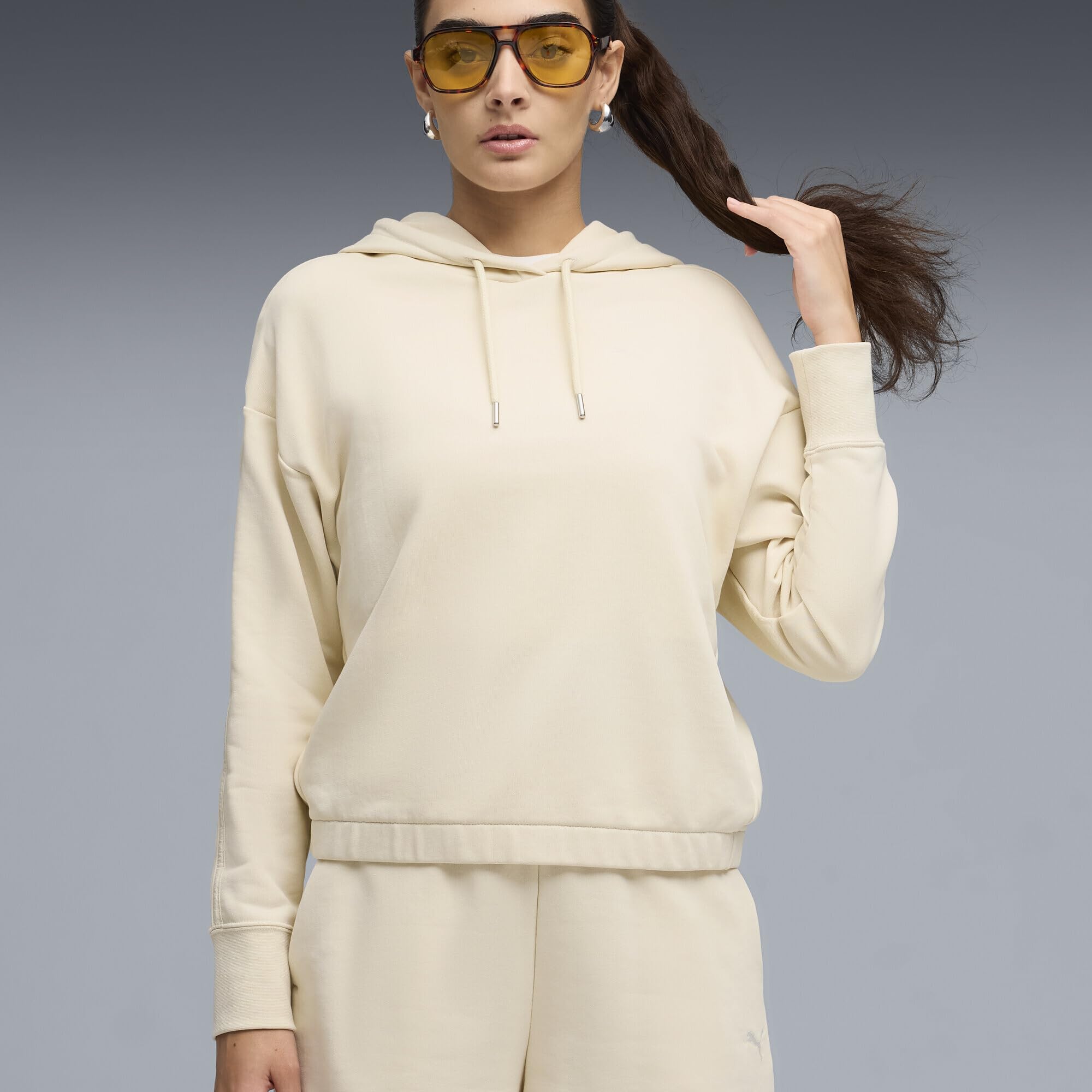 PUMA Chándal corto holgado con capucha Mujer