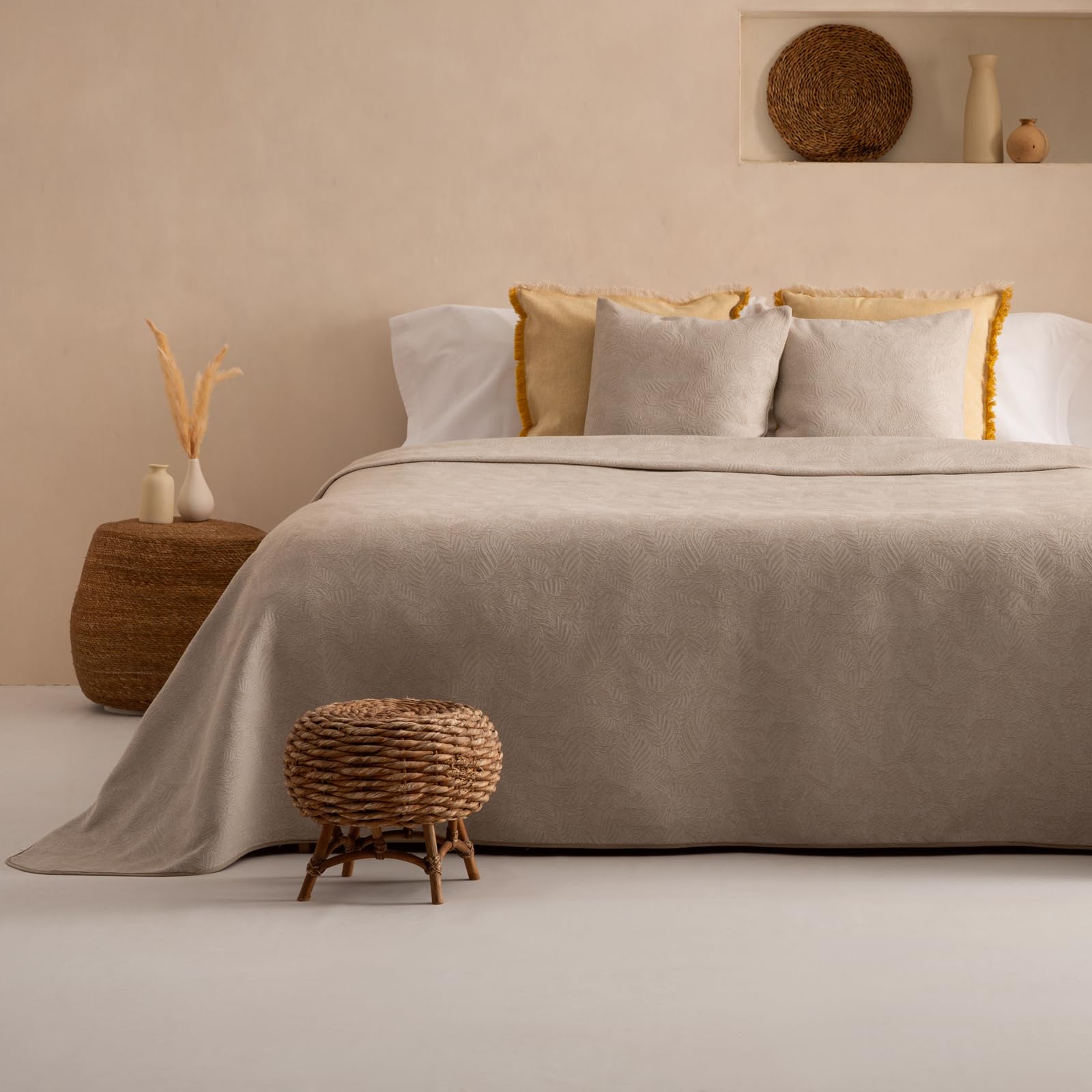Colcha Moderna Cama 150 cm Ligera Entretiempo Primavera Verano Lisa Floral Jacquard algodón Transpirable, 250x270 cm, Color Beige