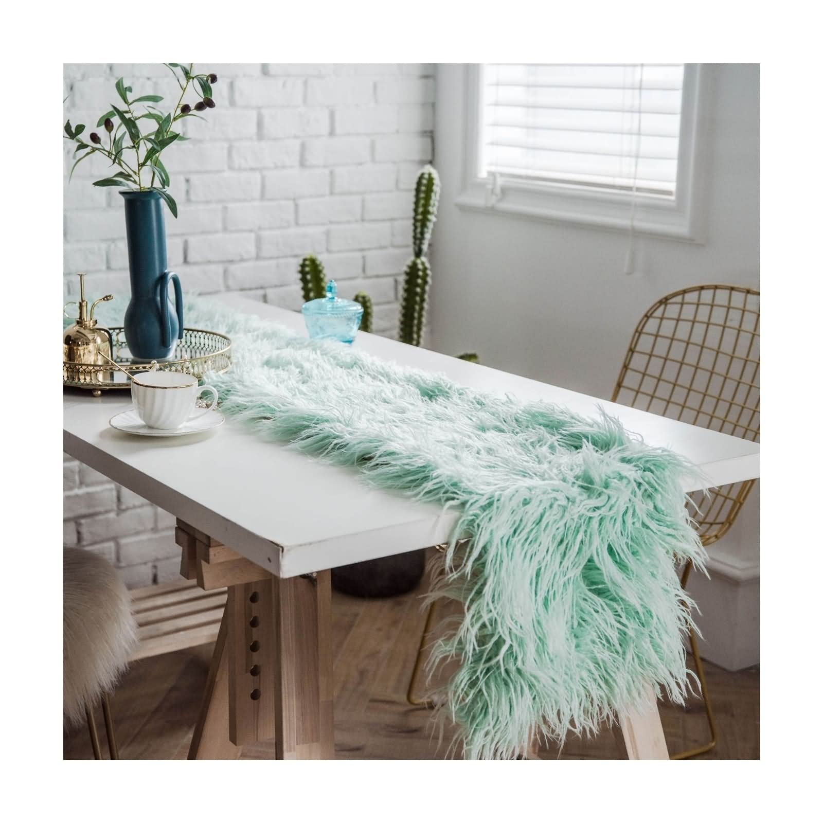 Tischband Herbst, Weihnachts Tischdekoration aus Polyester Kunstpelz Hellblau 30x220CM für Partys Abendessen