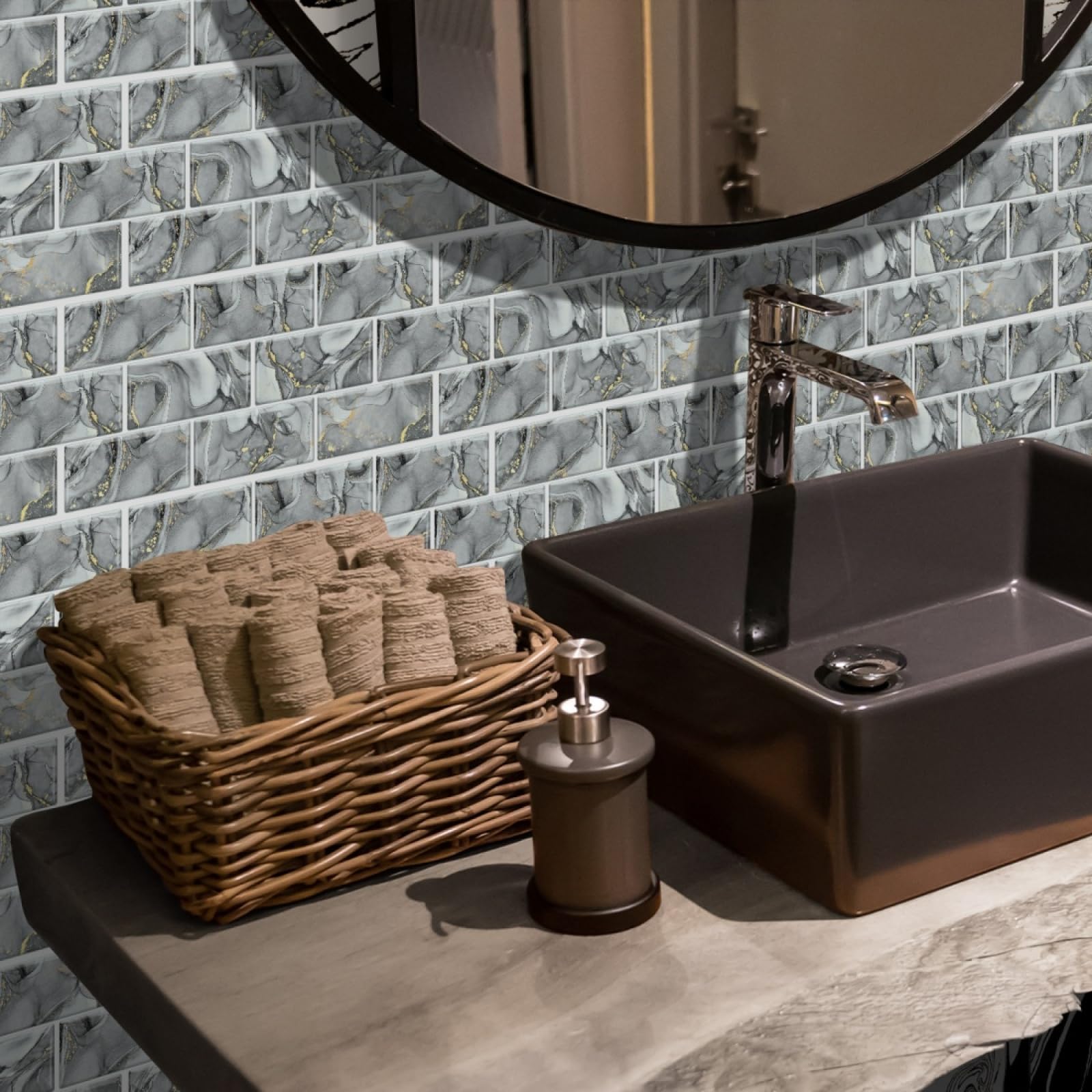 Adesivi per Piastrelle Effetto Marmo Grigio Oro per Cucina, in PVC, autoadesivi, Resistenti, per pareti e Pavimenti del Bagno, antiolio, Rimovibili, 15x30 cm/24 Pezzi