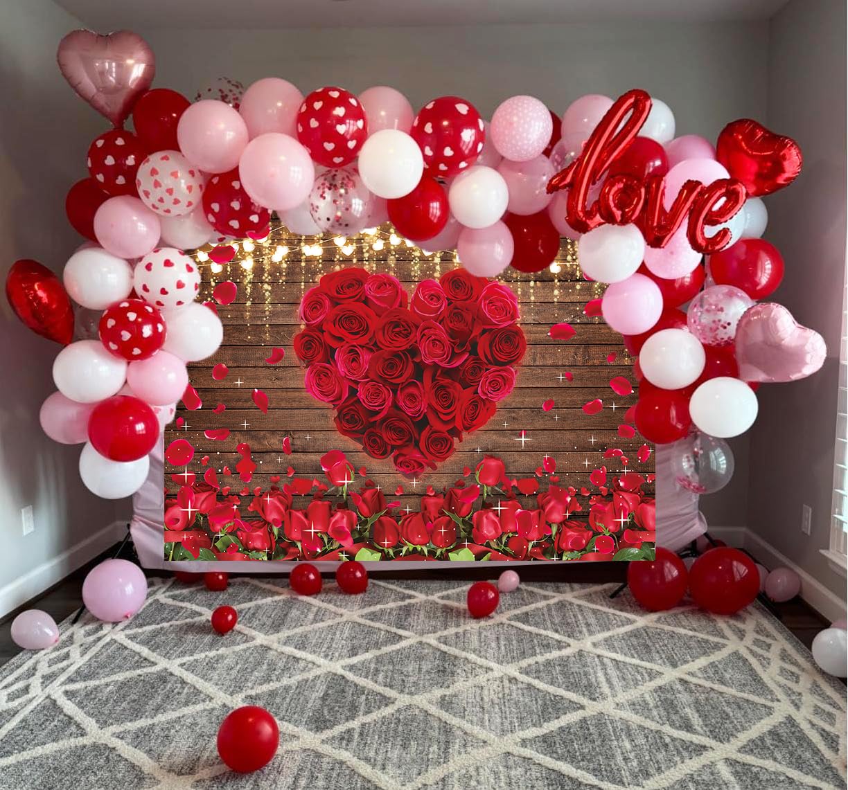 Rote Rose Hintergrund Blumen Holz Wand Valentinstag Liebe Herzen Fotografie Hintergrund für Hochzeit Brautdusche Jahrestag Geburtstag Party Dekor Liebhaber Portraits Requisiten Banner (238 x 180 cm)