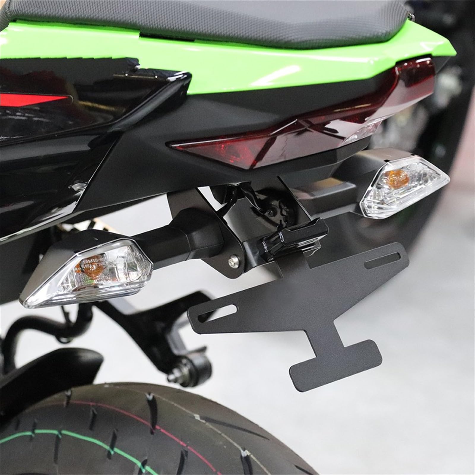 Portatarga Pieghevole Moto Per Ninja 400 500 Z400 Z500 2019-2024 Con Eliminacoda E Luce LED