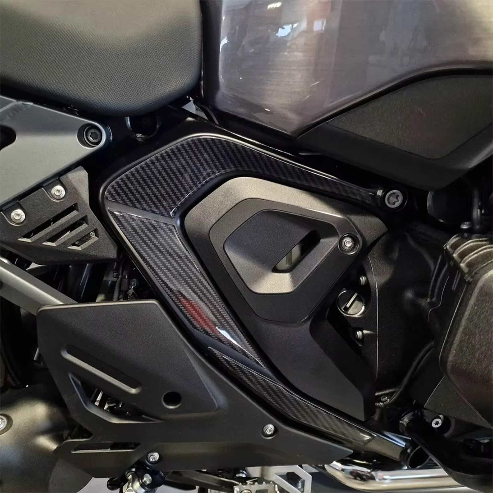 Compatibile Con Per R1300GS Per ADV Per Adventure Per Triple Black Carbon Look 3D Gel Protezione Telaio Moto Adesivo Antigraffio Antiscivolo Serbatoio(Carbon fiber kit)