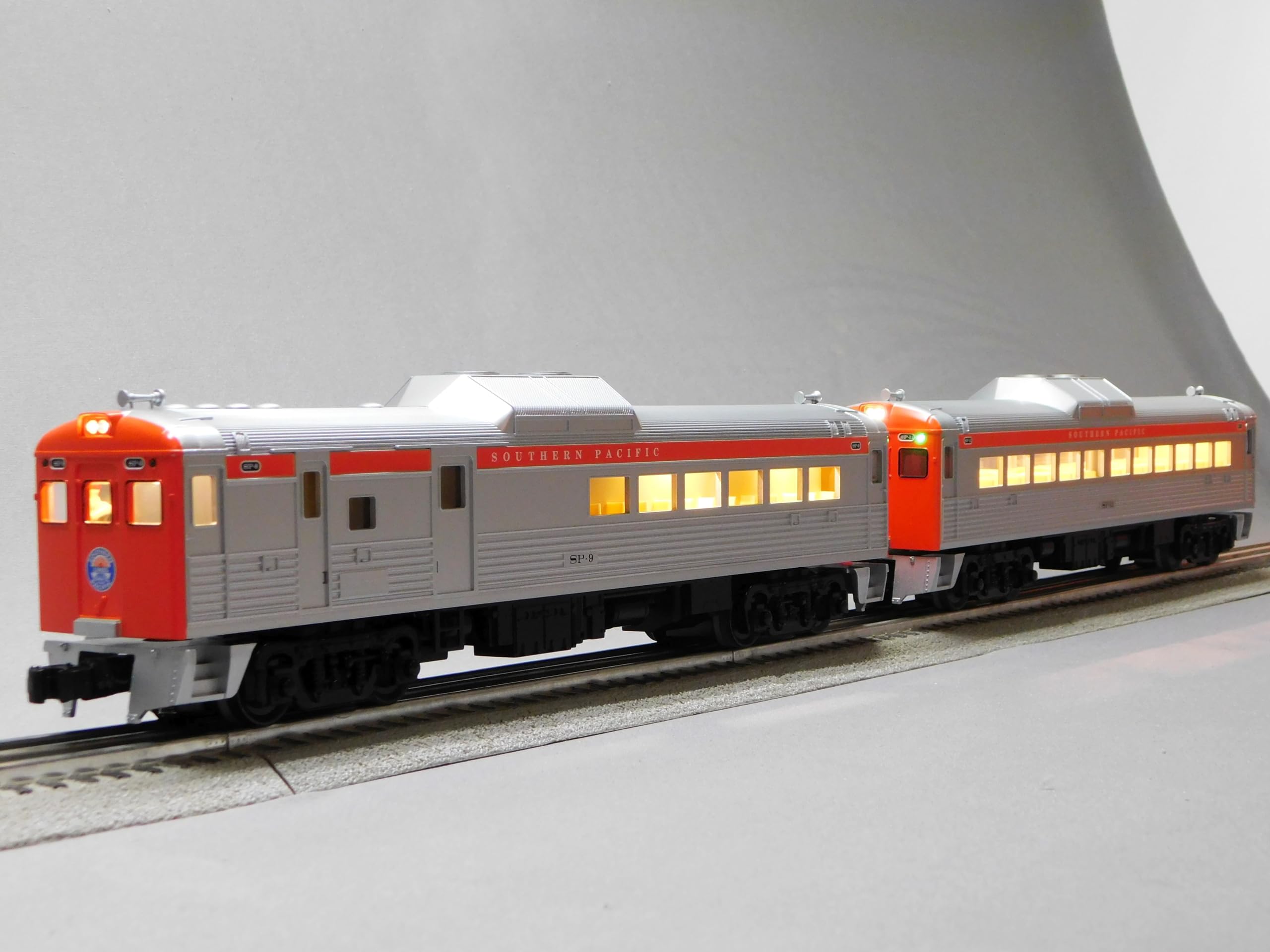 Lionel SOUTHERN PACIFIC BUDD LIONCHIEF PLUS 2.0 RDC UNIT COMBO 2335100