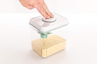 One-Touch-Spender für Baby-Milchpulver - Luftdichter Portionierer mit Deckel für Babymilch, Kaffee, Müsli, Mehl - Inklusive Löffel & Glätter - Spülmaschinenfest - 1,7 L Kapazität