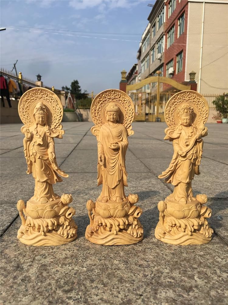 仏像 観音菩薩像 木製 観音菩薩立像 20cm 天然木製(柘植ツゲ) 観音像 木彫仏像 : HAMMARS