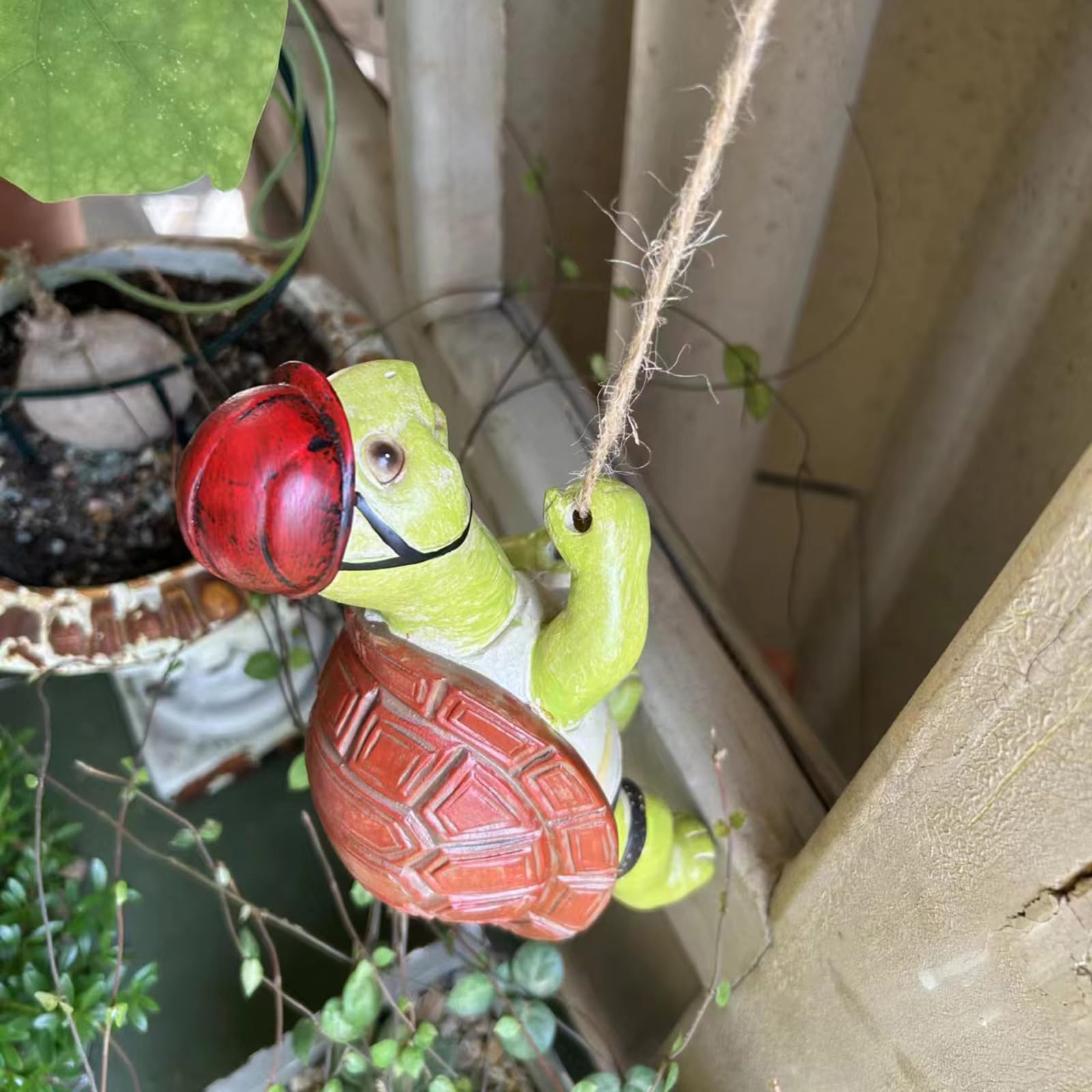 Kreatywna wspinaczka żółwia ogrodowego żywiczne wiszące figurki zwierząt z liną do wewnątrz na zewnątrz patio balkon ozdoba drzewo wisiorek dekoracja(