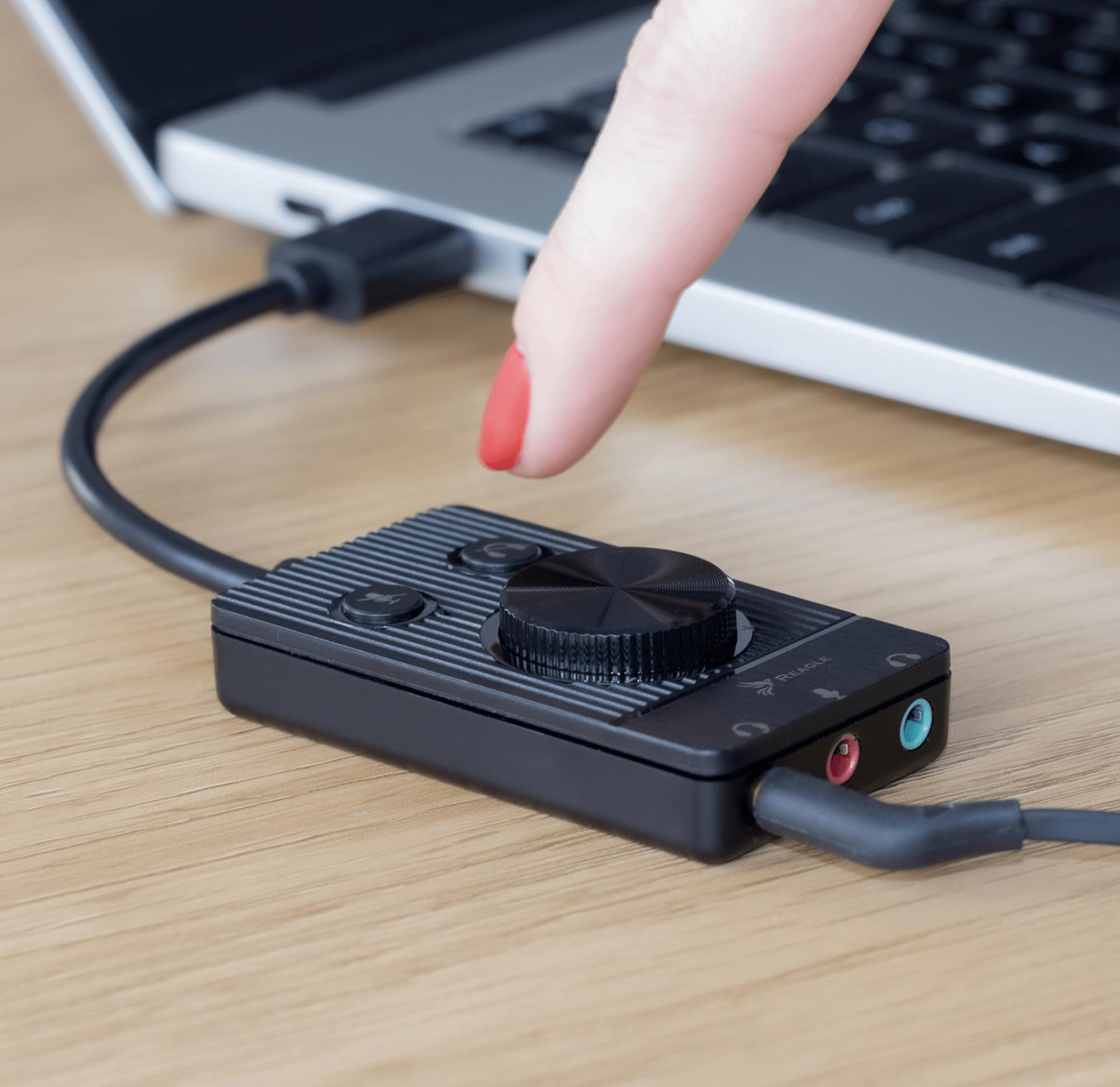 Reagle zewnętrzna karta dźwiękowa USB – 48 kHz/16-bitowy audio, złącza jack 3,5 mm, plug & play, regulacja głośności, przełącznik wyciszenia mikrofonu i słuchawek, kompatybilna z Windows, Mac OS