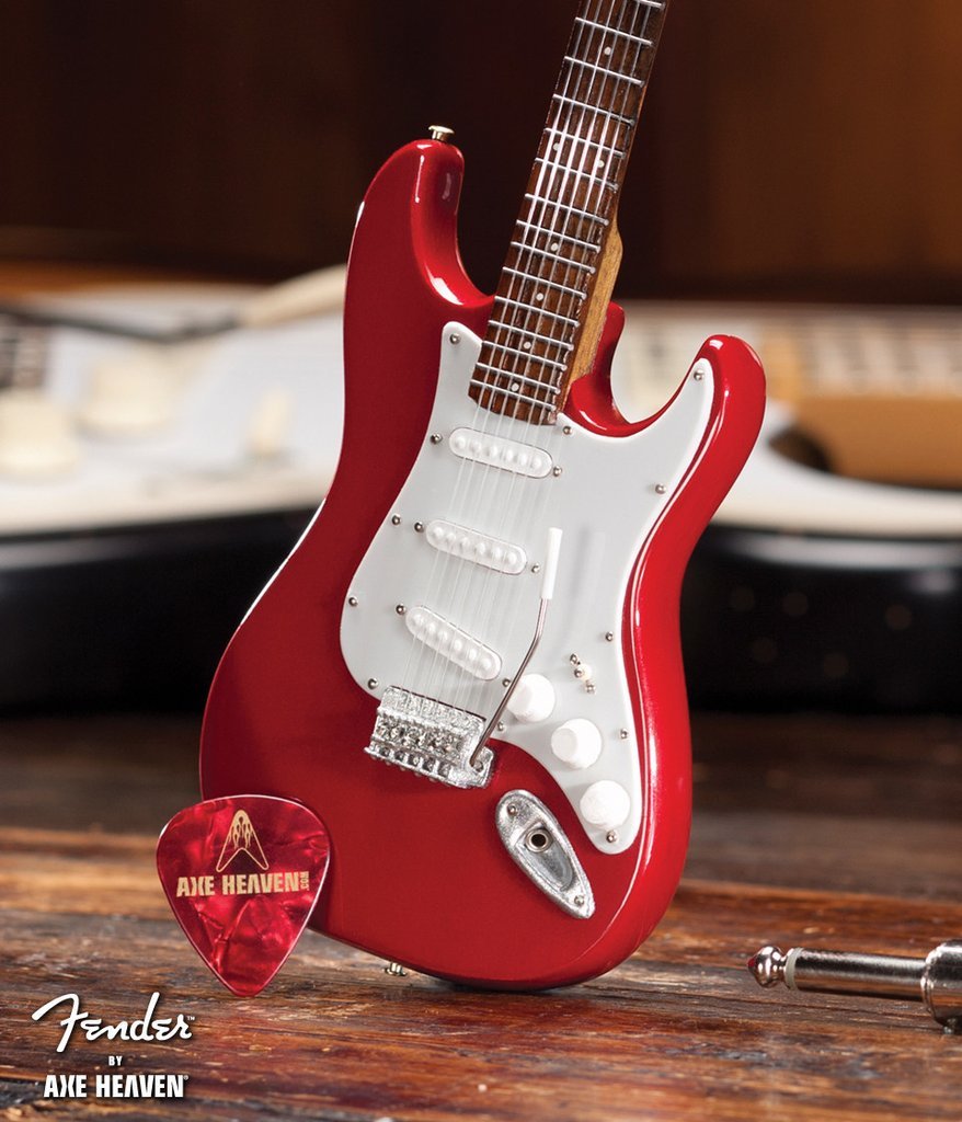 Amazon.com: Axe Heaven FS-006 Licensed Fender Stratocaster