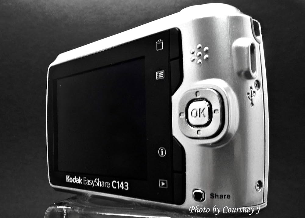 Amazon | Kodak EasyShare C143 Digital Camera (Silver